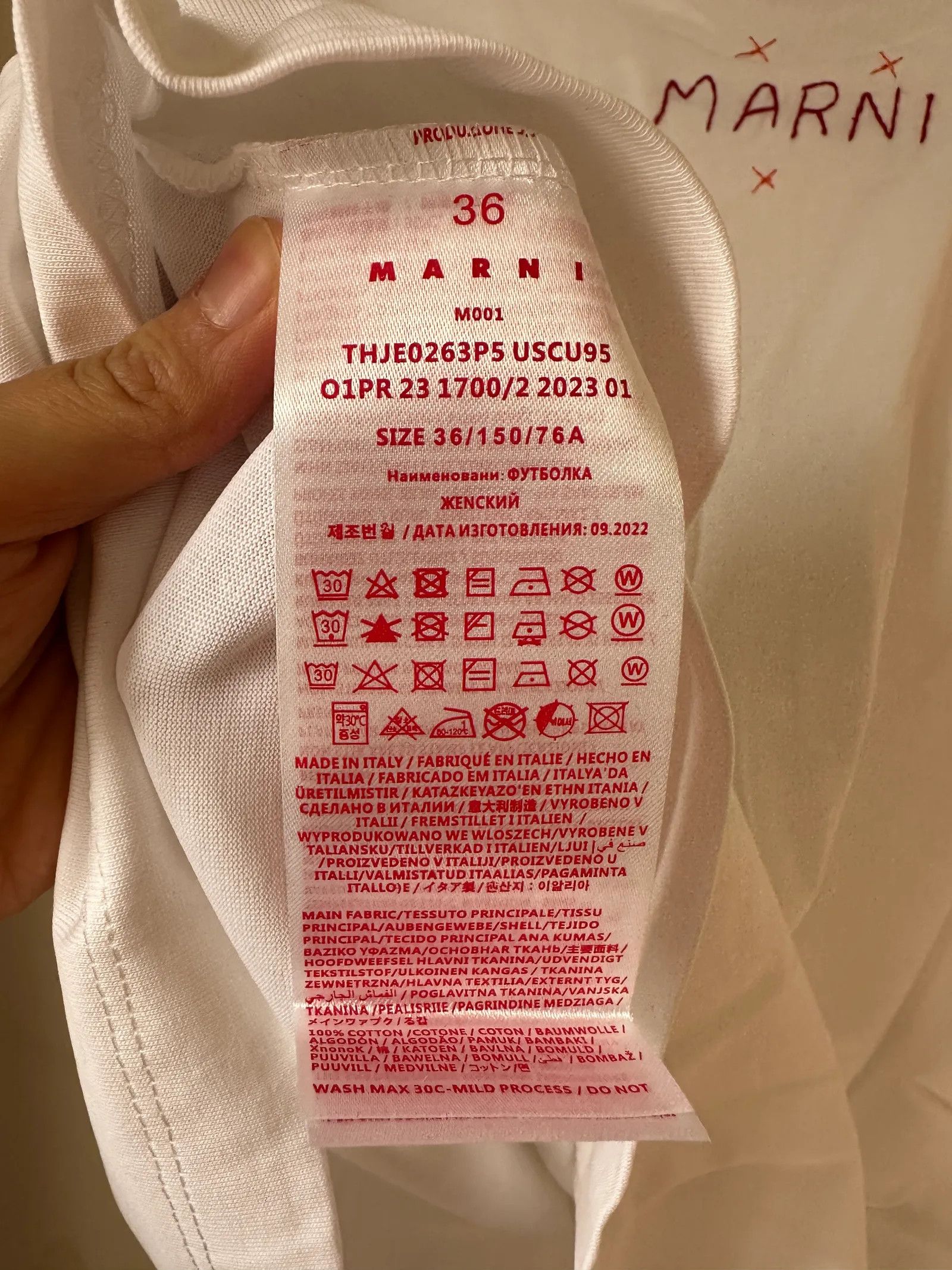 Marni Marni Short Sleeve T-shirt Size XS / US 0-2 / IT 36-38 - 4 Thumbnail