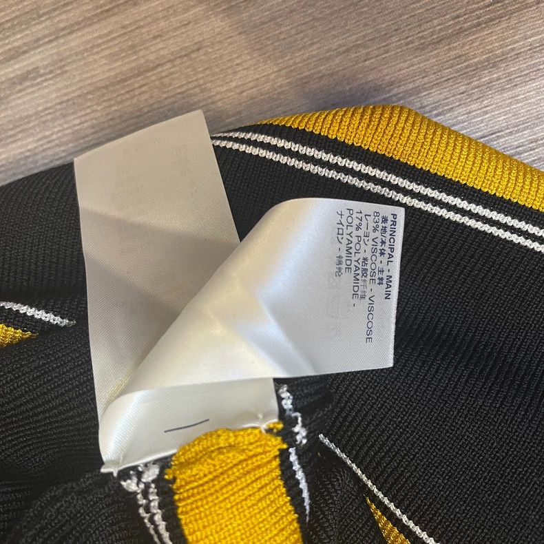 Louis Vuitton Black and Yellow Striped Skirt - dmc Size 26" / US 2 / IT 38 - 3 Thumbnail