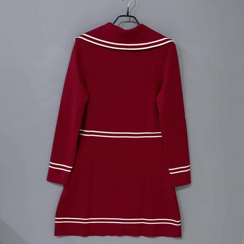 Gucci Red Wool Knitted Dress with Button Detail - dmc Size 36" / US 14 / IT 50 - 3 Thumbnail