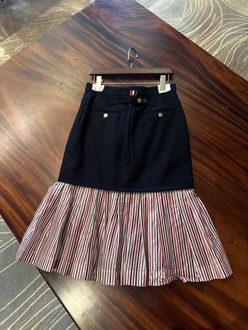 Thom Browne Thom Browne Blue Pleated Skirt with Stripes - dmc Size 30" / US 8 / IT 44 - 4 Thumbnail