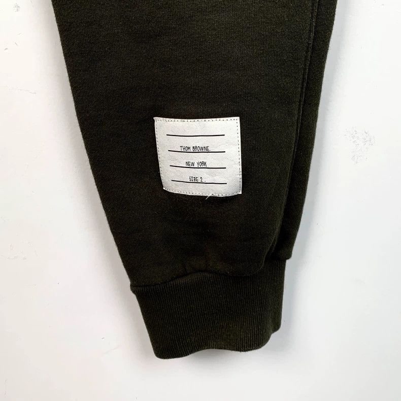 Thom Browne Thom Browne Classic Cotton Jogging Pants - dmc Size US 26 / EU 42 - 5 Thumbnail