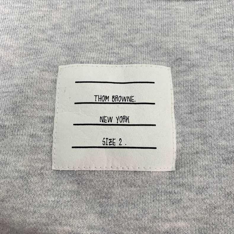 Thom Browne Thon Browne Classic Gray Cotton Casual Shorts - dmc Size US 26 / EU 42 - 5 Thumbnail