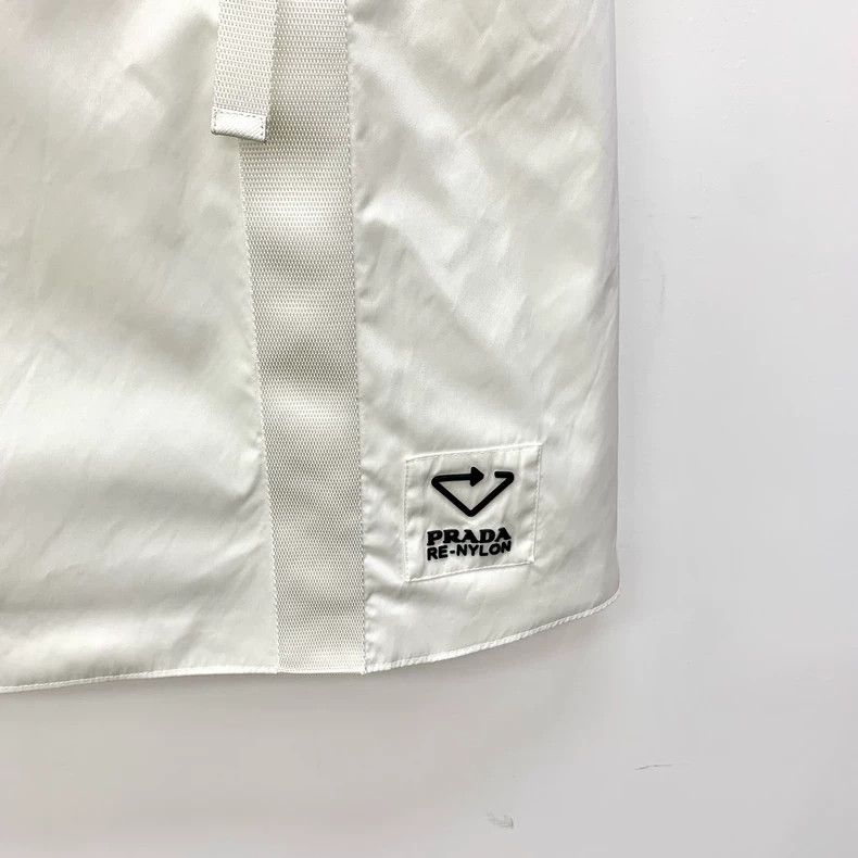Prada Prada White Sleeveless Dress with Triangle Logo - dmc Size US 26 / EU 42 - 4 Thumbnail