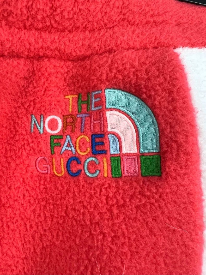 Gucci Gucci North Face Fleece Shorts in Size S - dmc Size US 26 / EU 42 - 3 Thumbnail