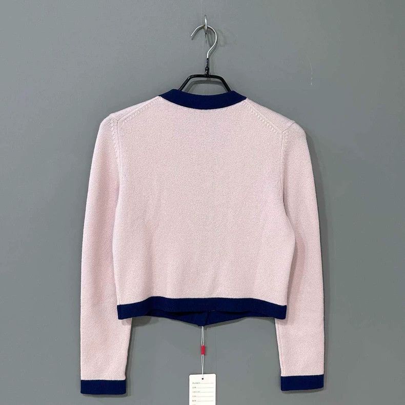 Chanel Pink Cashmere Cardigan by Chanel - dmc Size S / US 4 / IT 40 - 5 Thumbnail