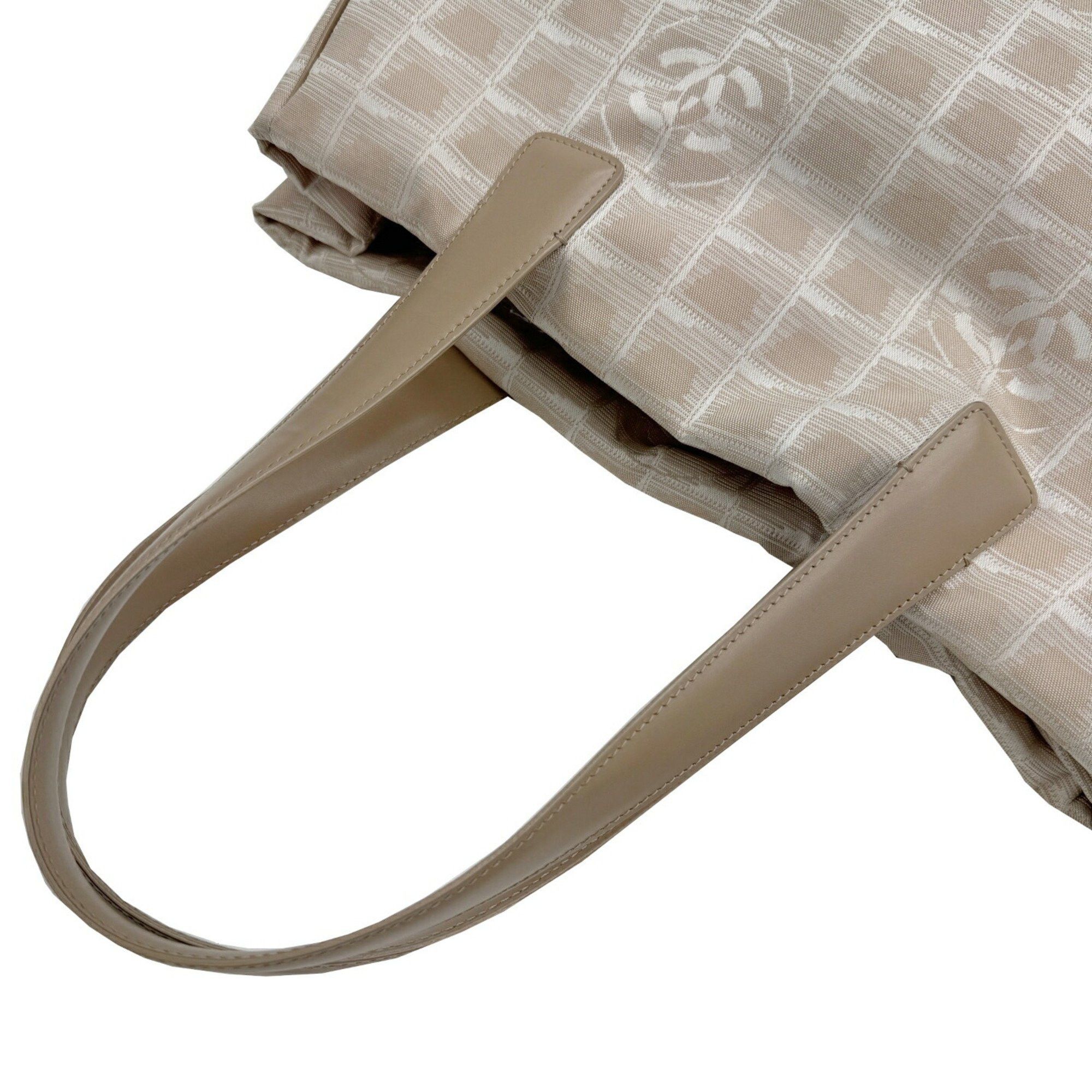 Chanel CHANEL New Travel Line Tote Bag Beige Nylon 1 2008 Women's Size ONE SIZE - 11 Thumbnail