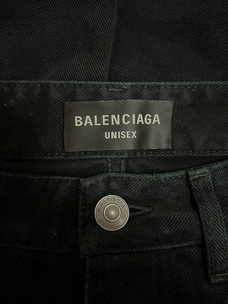 Balenciaga Balenciaga Black Ripped Medium Fit Denim Pants-dmc Size US 26 / EU 42 - 3 Thumbnail