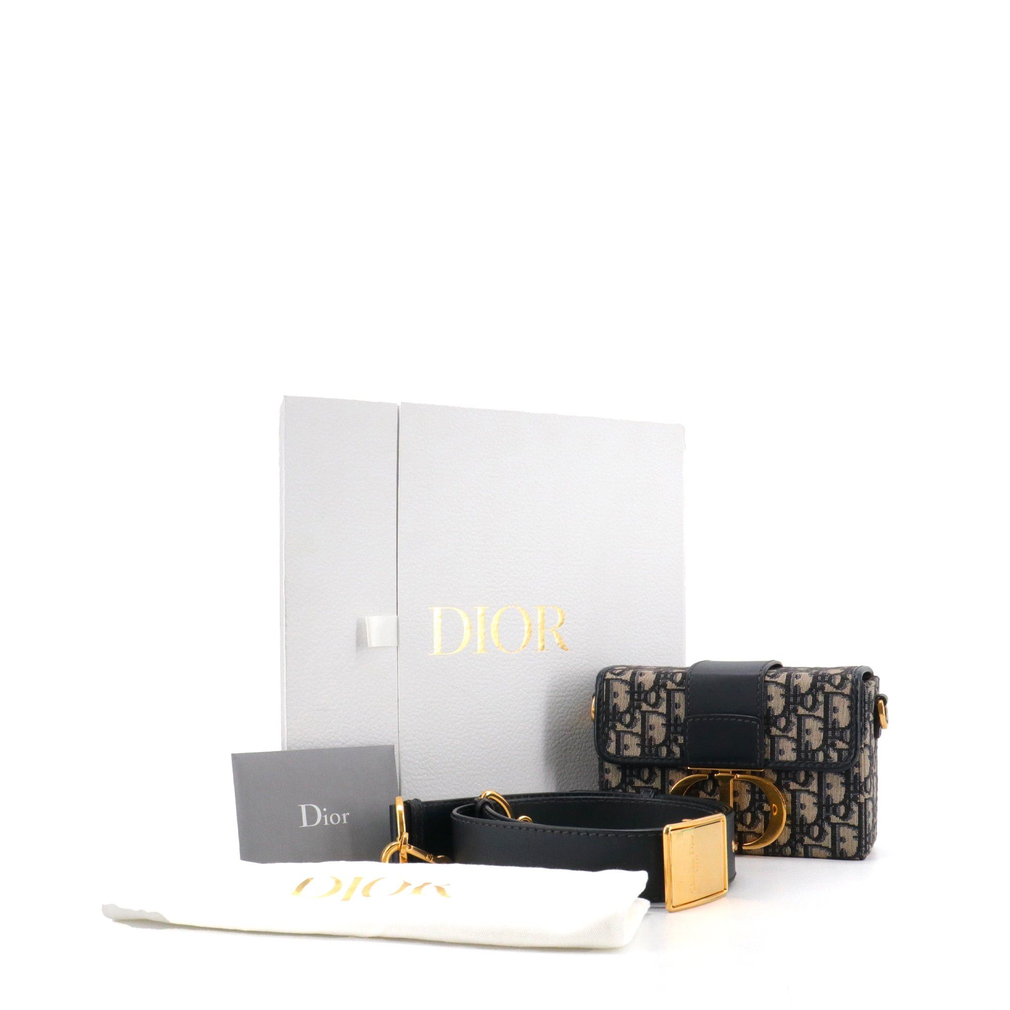 Dior DIOR - Dior 30 Montaigne Box shoulder bag in navy blue canvas and leather Size ONE SIZE - 7 Thumbnail