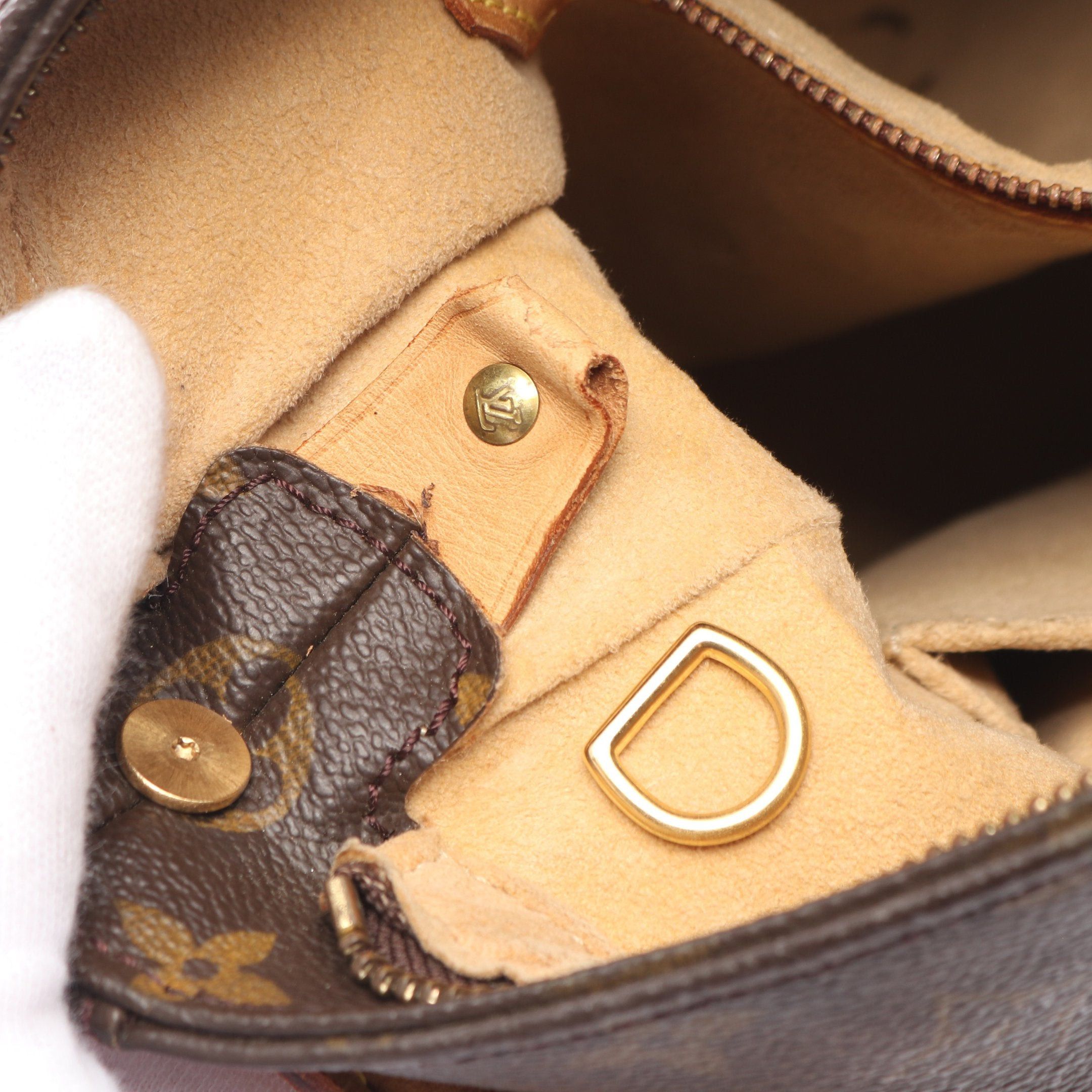 Louis Vuitton Louis Vuitton Looping Gm Monogram Shoulder Bag Leather Brown Size ONE SIZE - 8 Thumbnail