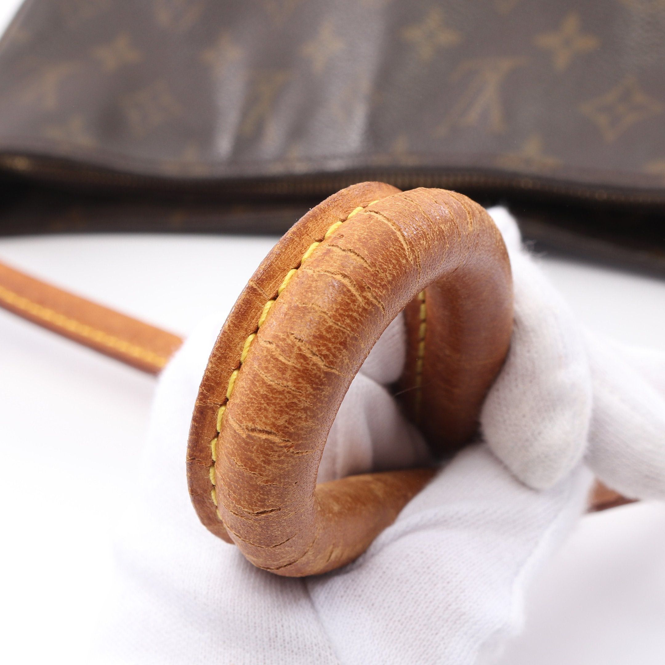 Louis Vuitton Louis Vuitton Looping Gm Monogram Shoulder Bag Leather Brown Size ONE SIZE - 9 Thumbnail