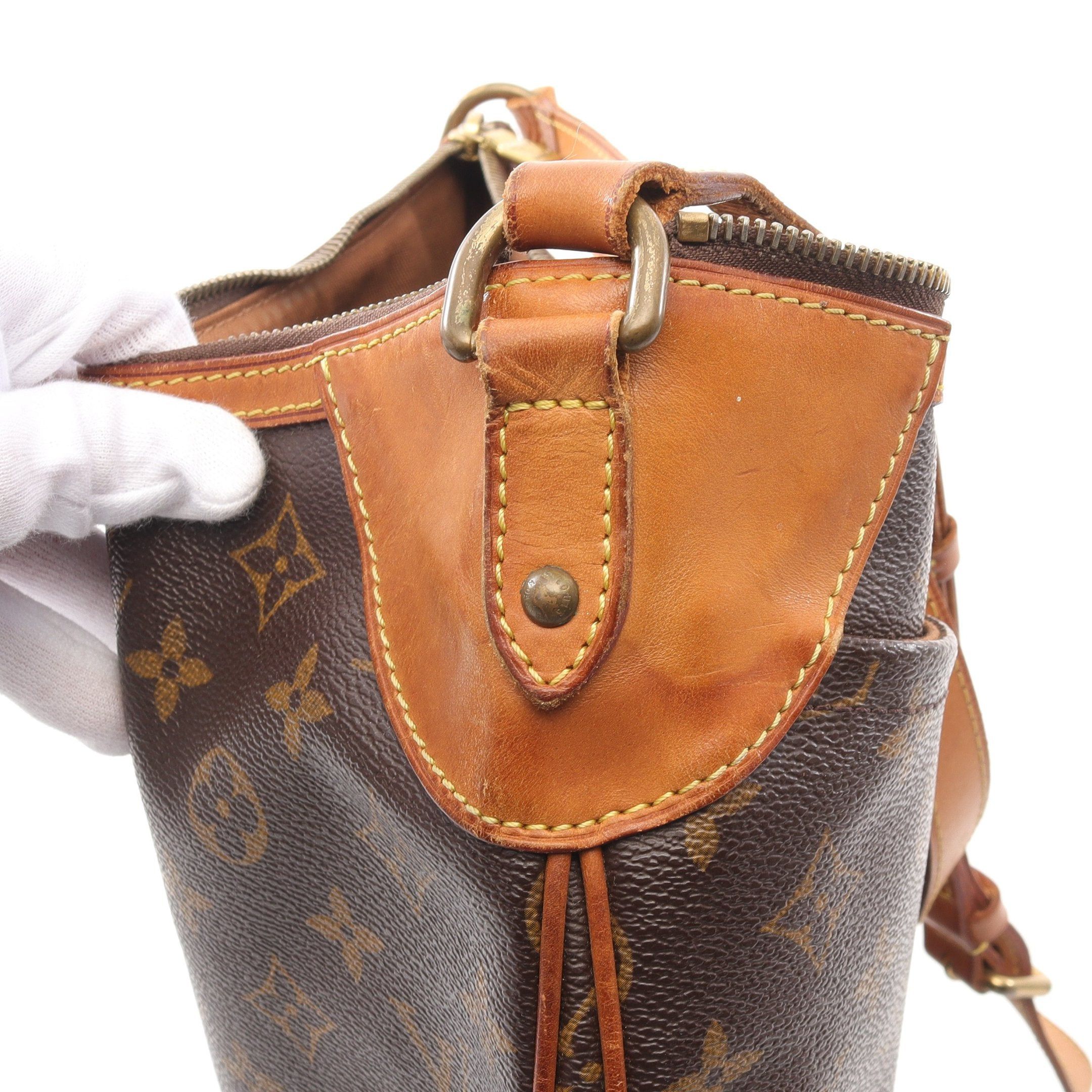 Louis Vuitton Louis Vuitton Odeon Mm Monogram Shoulder Bag Leather Brown Size ONE SIZE - 9 Thumbnail