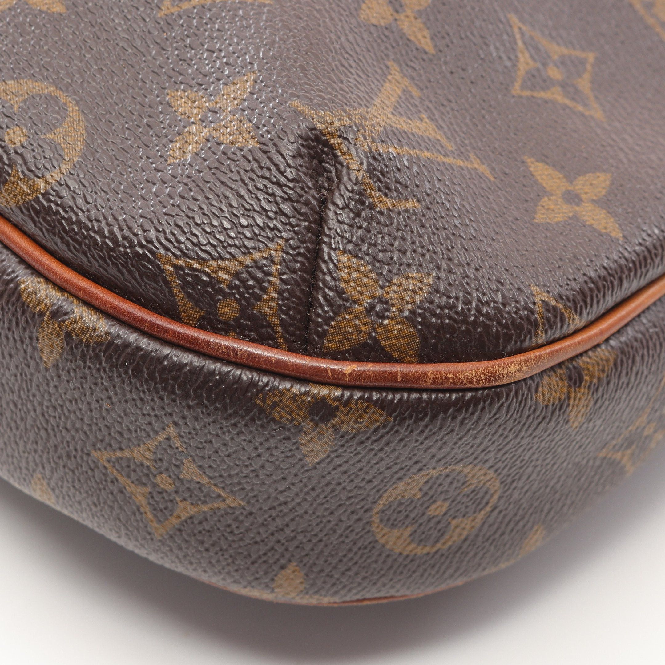 Louis Vuitton Louis Vuitton Odeon Mm Monogram Shoulder Bag Leather Brown Size ONE SIZE - 7 Thumbnail