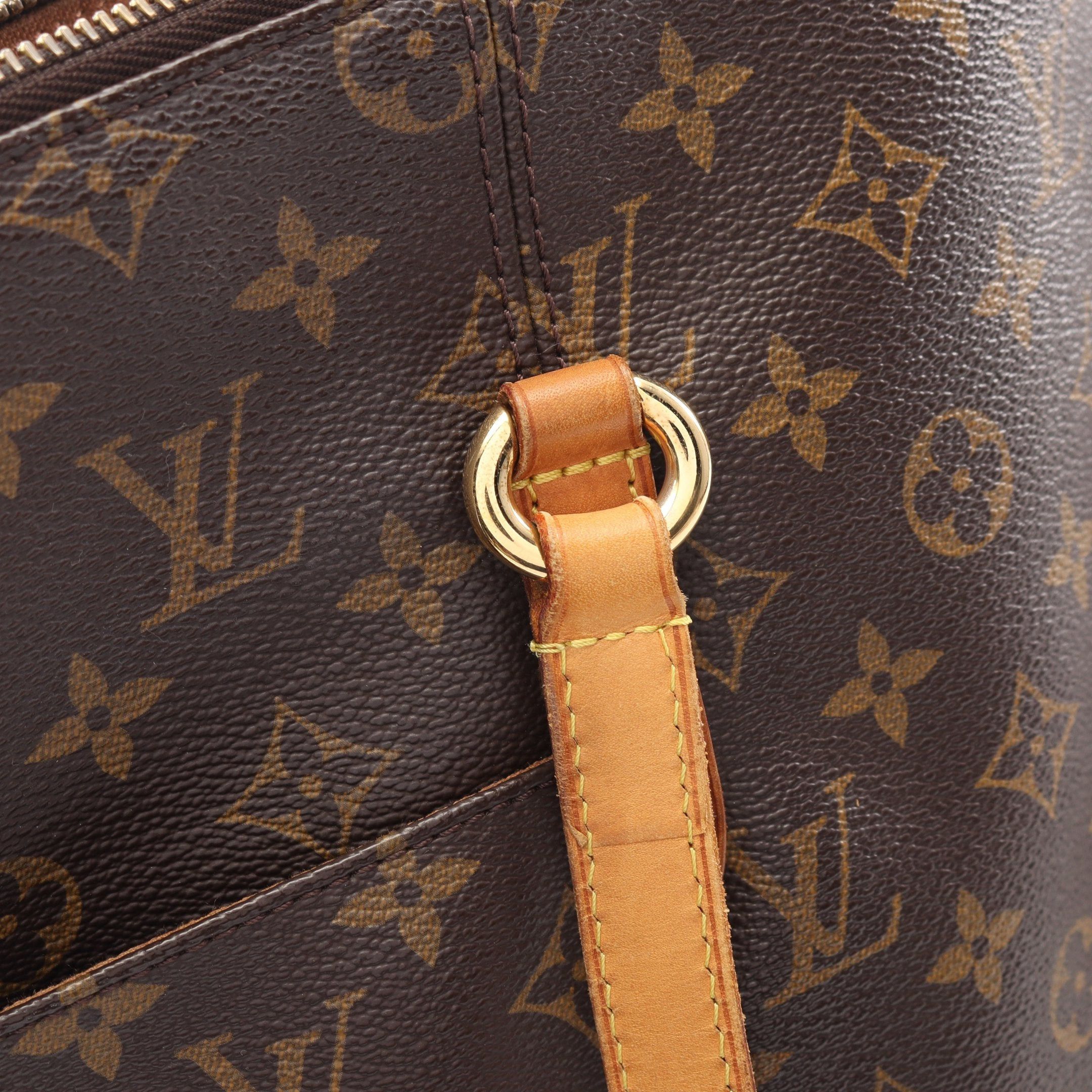 Louis Vuitton Louis Vuitton Totally Mm Monogram Shoulder Bag Tote Leather Brown Size ONE SIZE - 10 Thumbnail