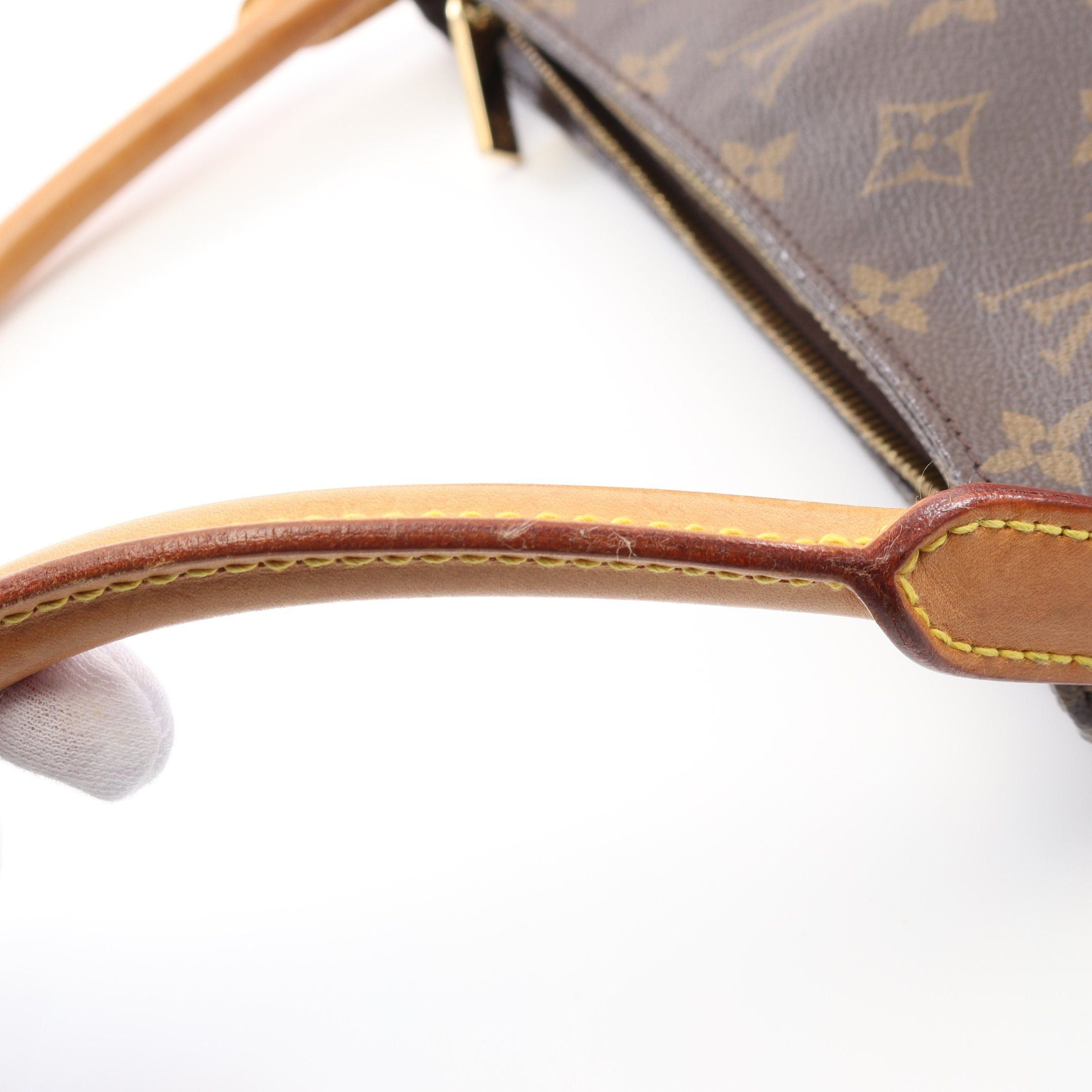 Louis Vuitton Louis Vuitton Looping Mm Monogram Shoulder Bag Leather Brown Size ONE SIZE - 10 Thumbnail