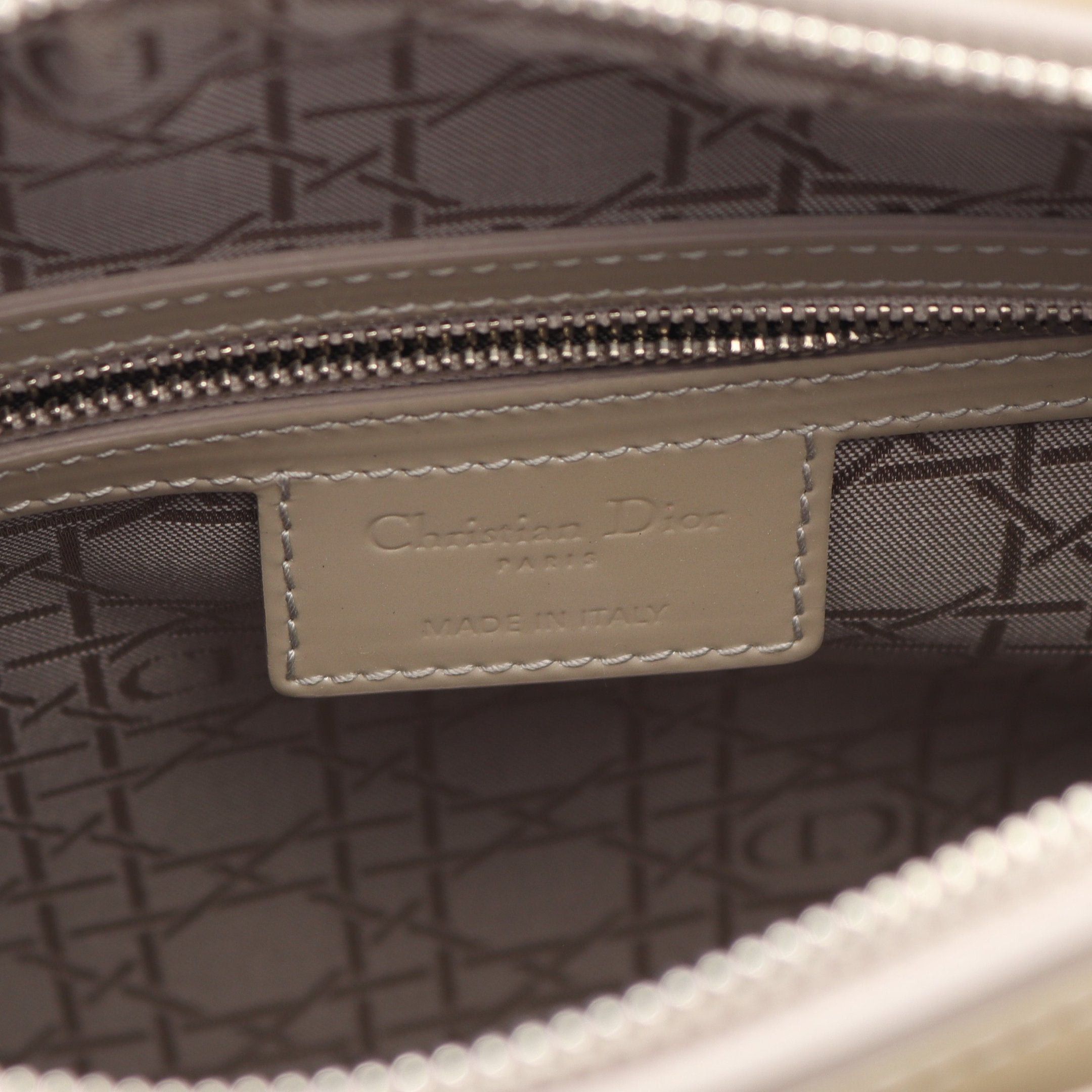 Dior Dior Lady Dior Large Handbag Patent Leather Beige Size ONE SIZE - 4 Thumbnail