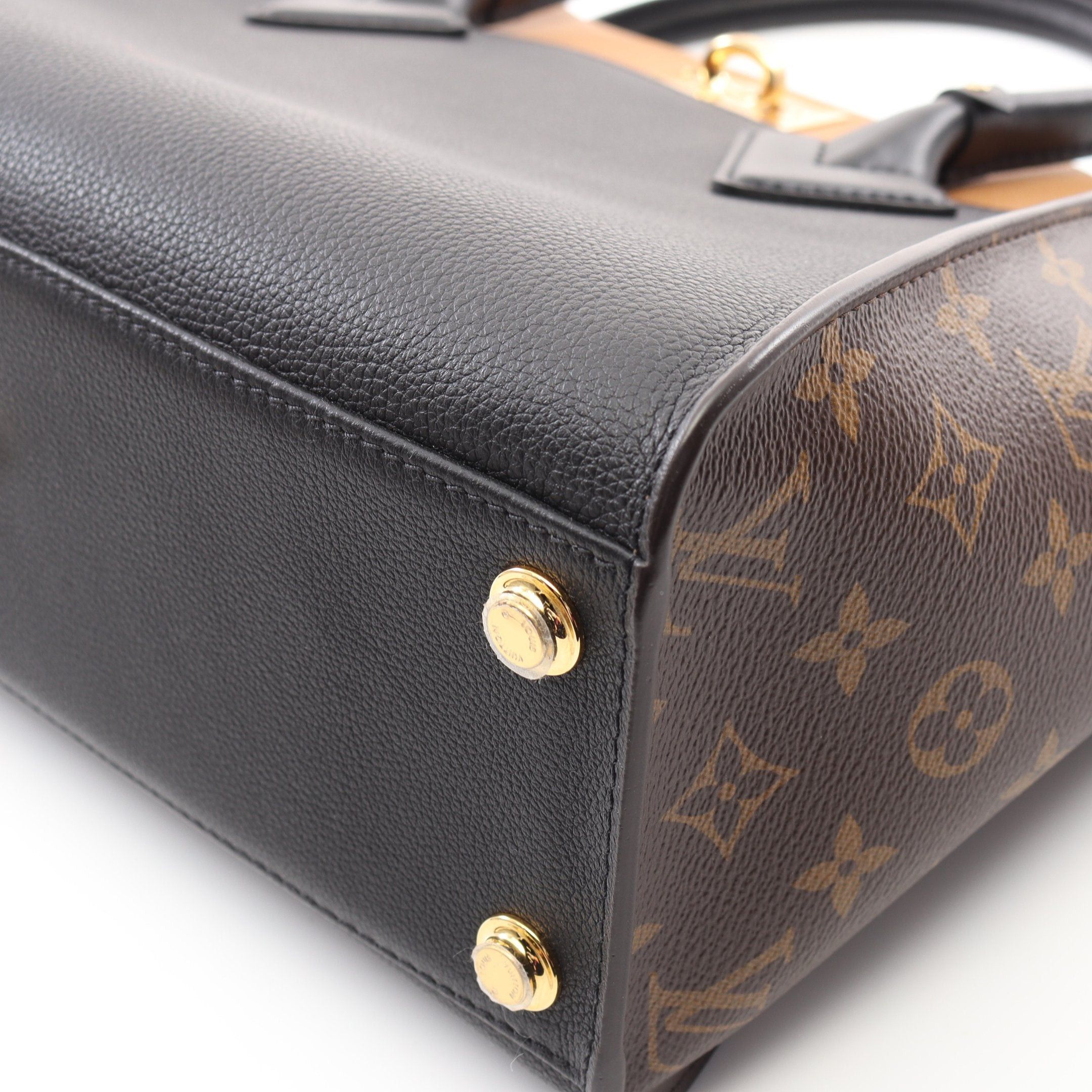 Louis Vuitton Louis Vuitton On My Side Mm Monogram Noir Handbag Leather Black Brown Light Size ONE SIZE - 5 Thumbnail