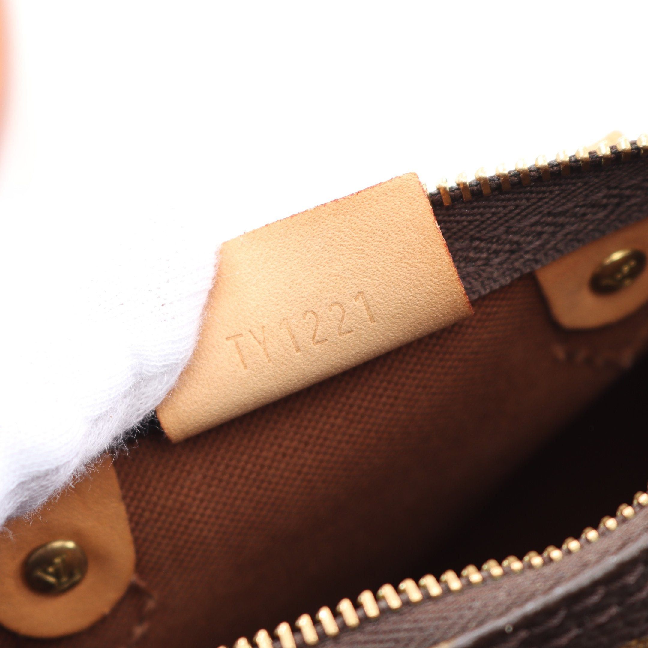 Louis Vuitton Louis Vuitton Nano Speedy Monogram Shoulder Bag Leather Brown Size ONE SIZE - 5 Thumbnail