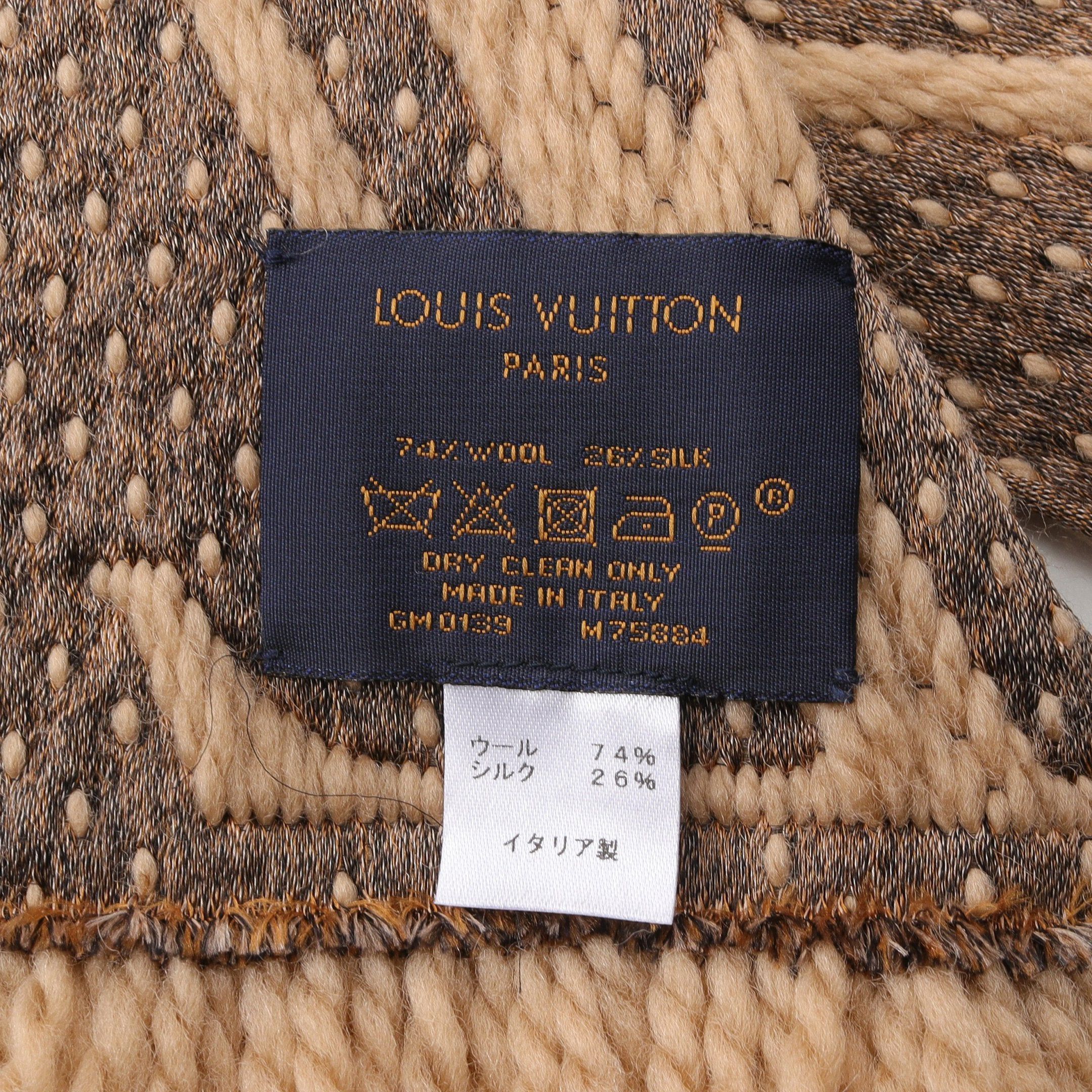 Louis Vuitton Louis Vuitton Écharpe Giant Monogram Scarf Wool Silk Beige Black Size ONE SIZE - 2 Thumbnail