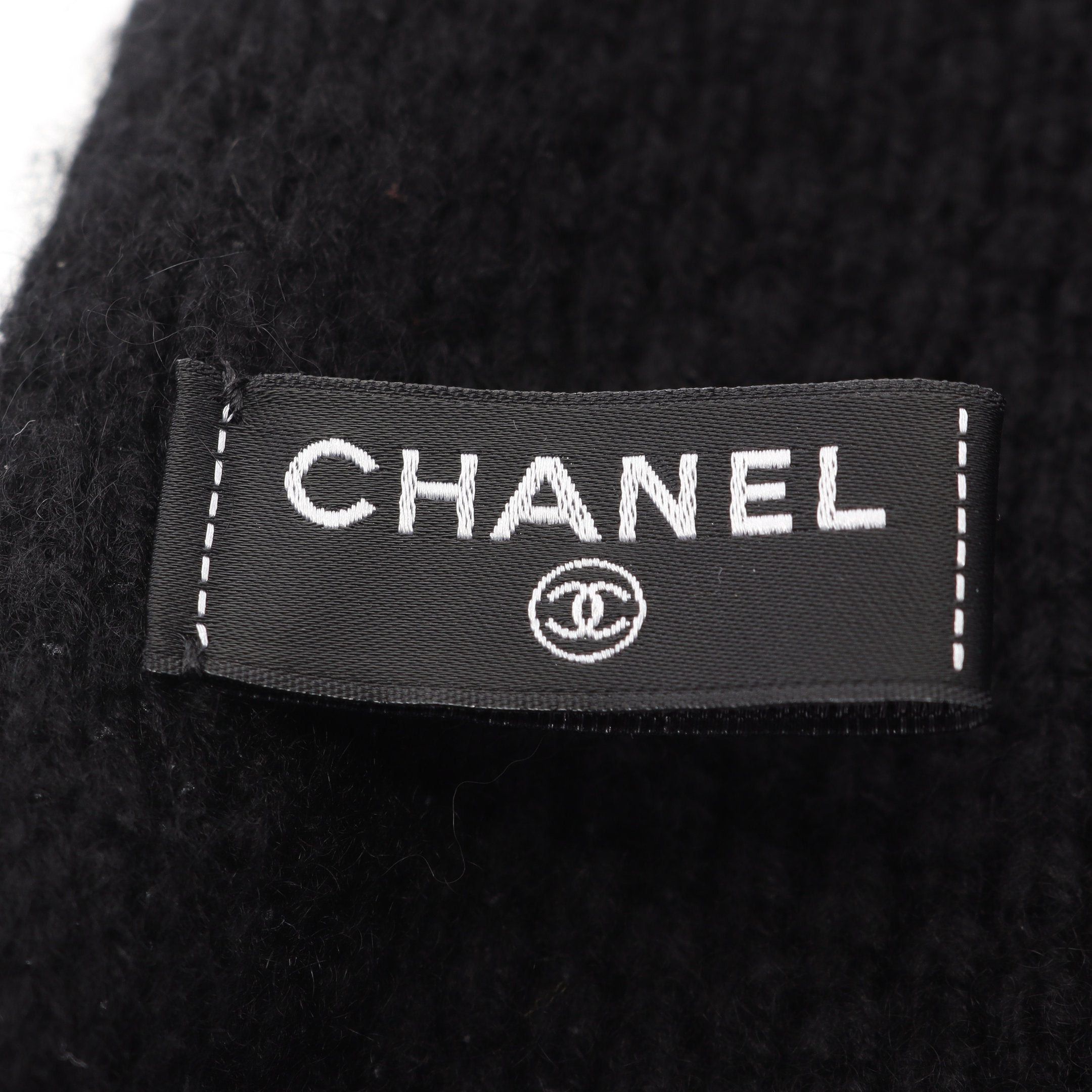 Chanel Chanel Coco Mark Scarf Cashmere Black Size ONE SIZE - 2 Thumbnail