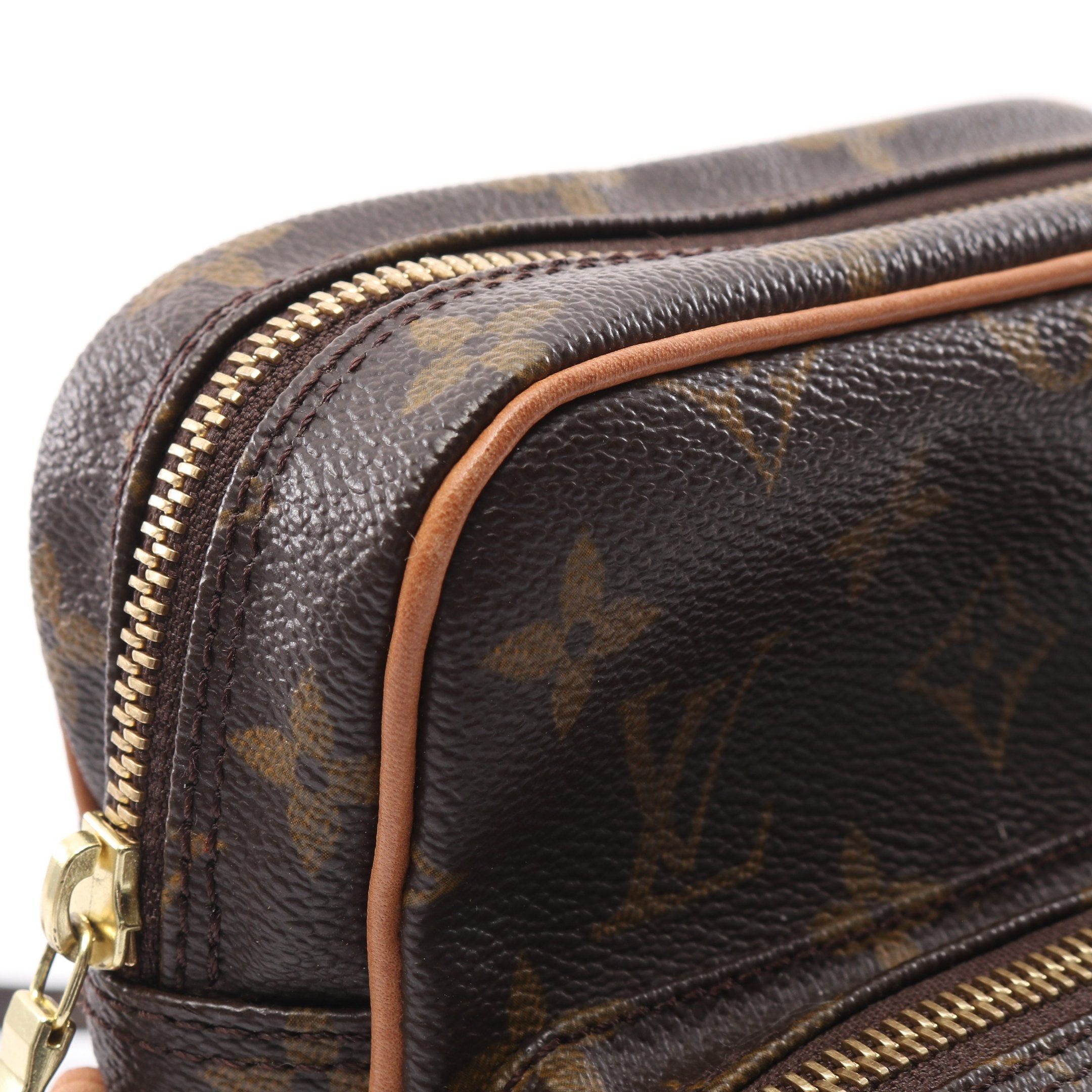 Louis Vuitton Louis Vuitton Amazon Monogram Shoulder Bag Leather Brown Size ONE SIZE - 9 Thumbnail
