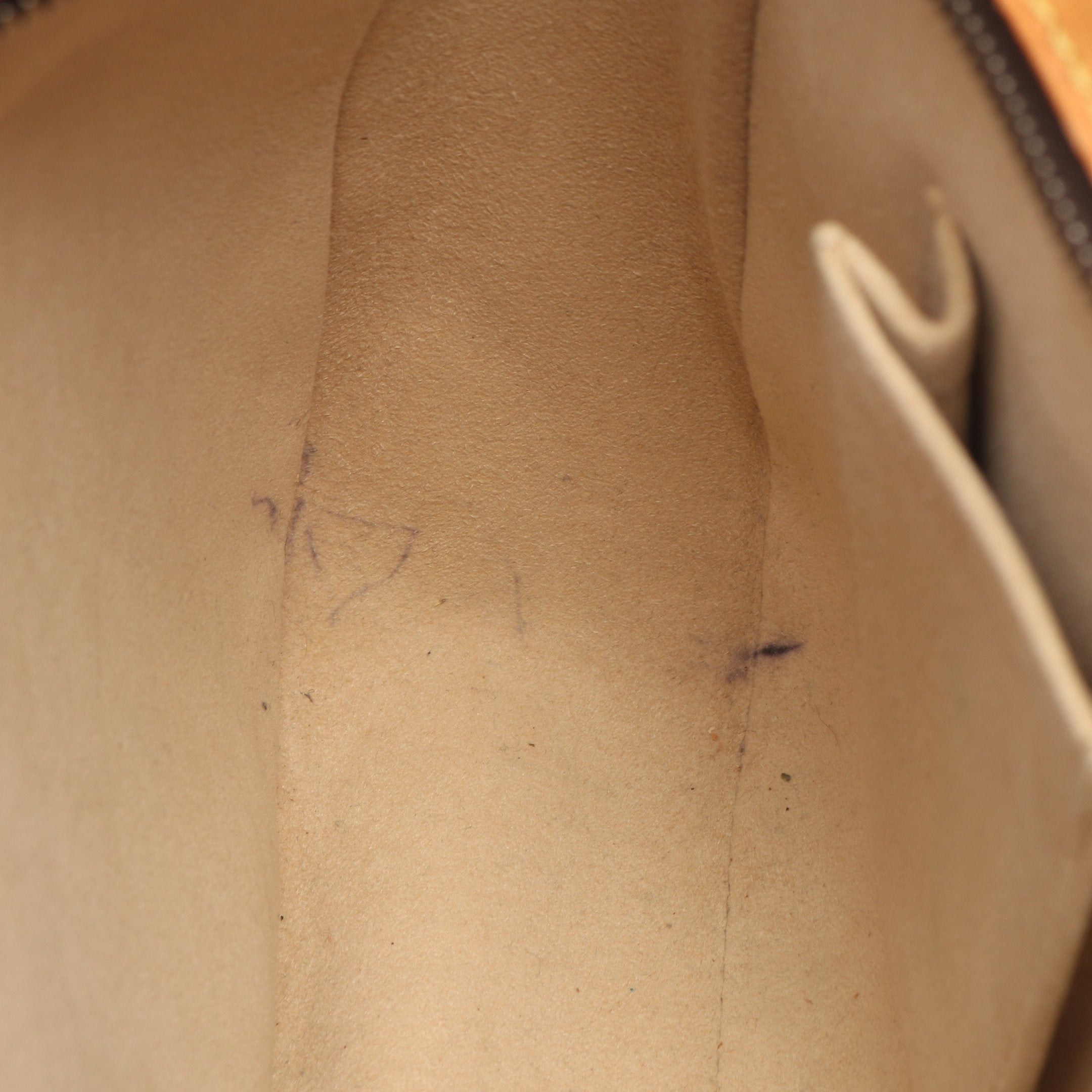 Louis Vuitton Louis Vuitton Hudson Gm Monogram Shoulder Bag Leather Brown Size ONE SIZE - 9 Thumbnail