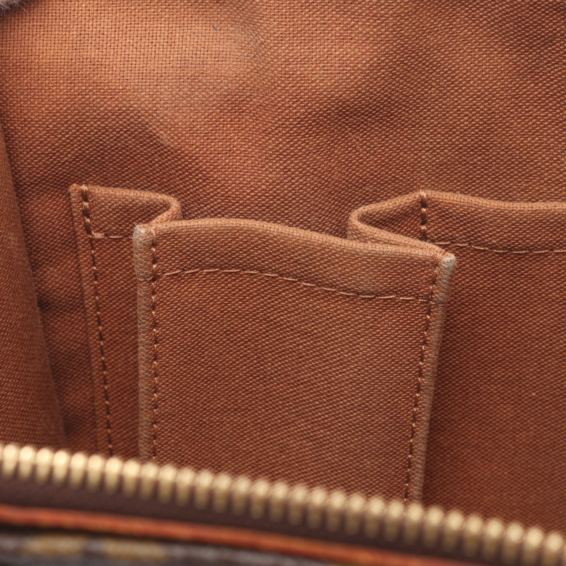 Louis Vuitton Louis Vuitton Popincourt O Monogram Shoulder Bag Tote Leather Brown Size ONE SIZE - 13 Thumbnail