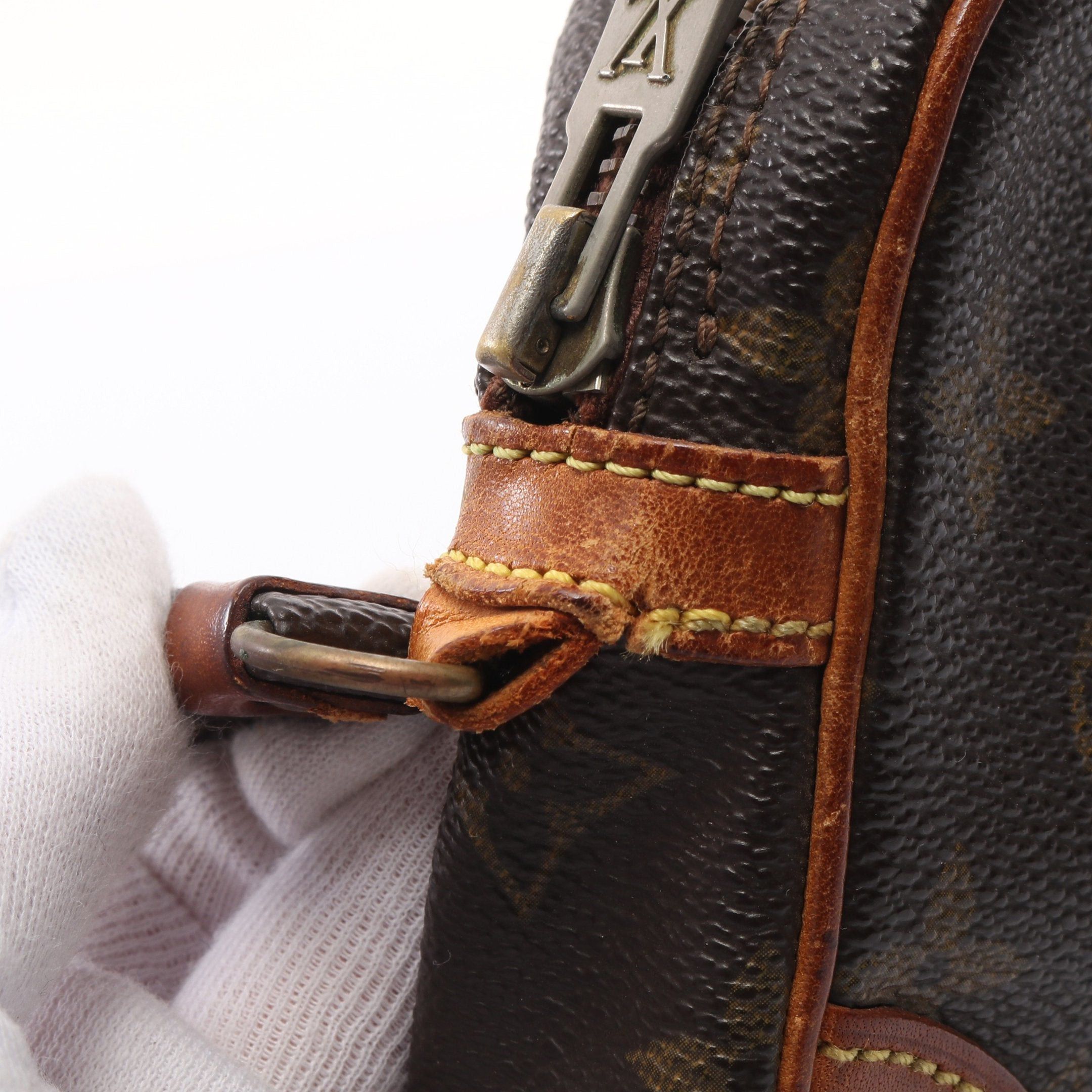 Louis Vuitton Louis Vuitton Marly Dragonne Pm Monogram Clutch Bag Second Leather Brown Size ONE SIZE - 8 Thumbnail