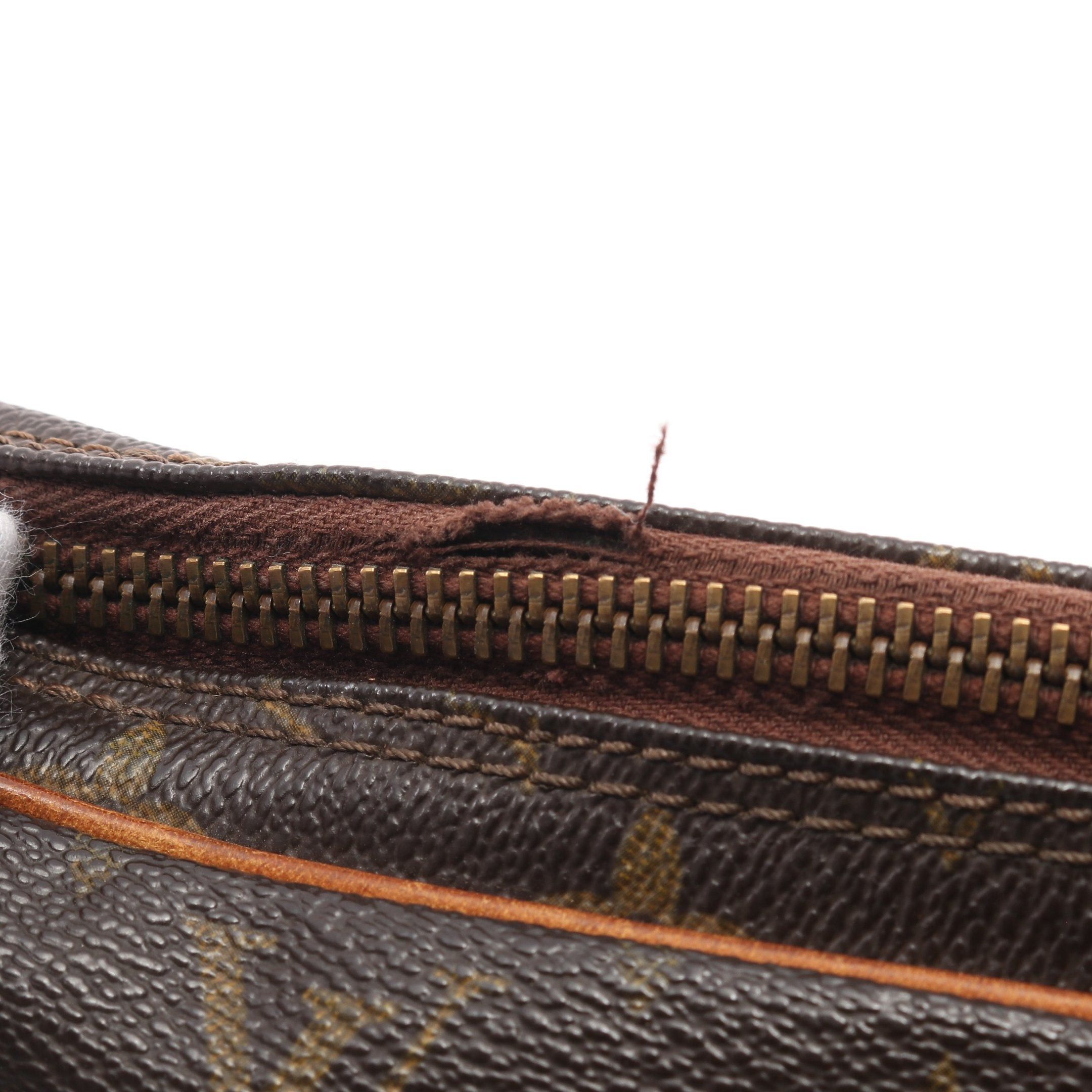 Louis Vuitton Louis Vuitton Marly Dragonne Pm Monogram Clutch Bag Second Leather Brown Size ONE SIZE - 9 Thumbnail