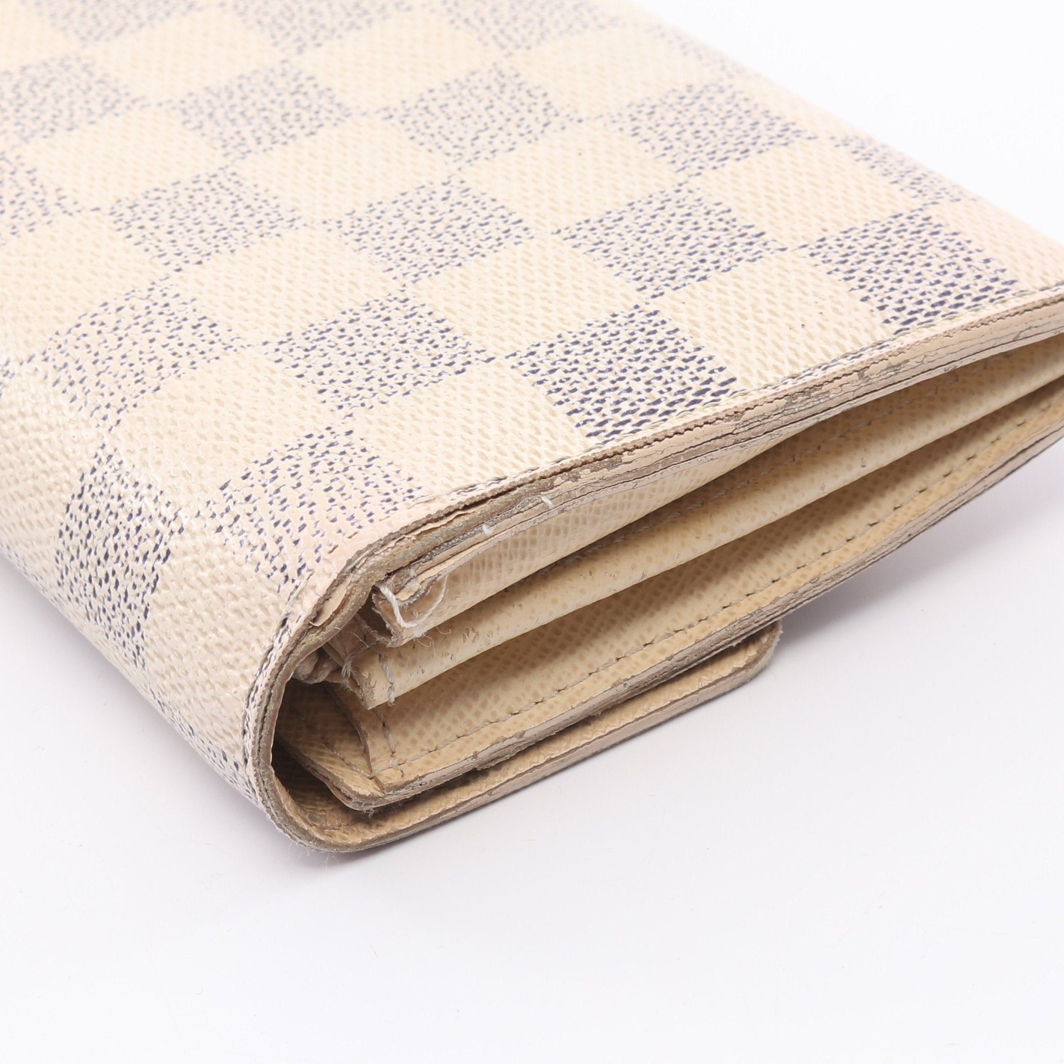 Louis Vuitton Louis Vuitton Portefeuil Sara Damier Azur Bi-Fold Long Wallet Leather White Size ONE SIZE - 10 Thumbnail