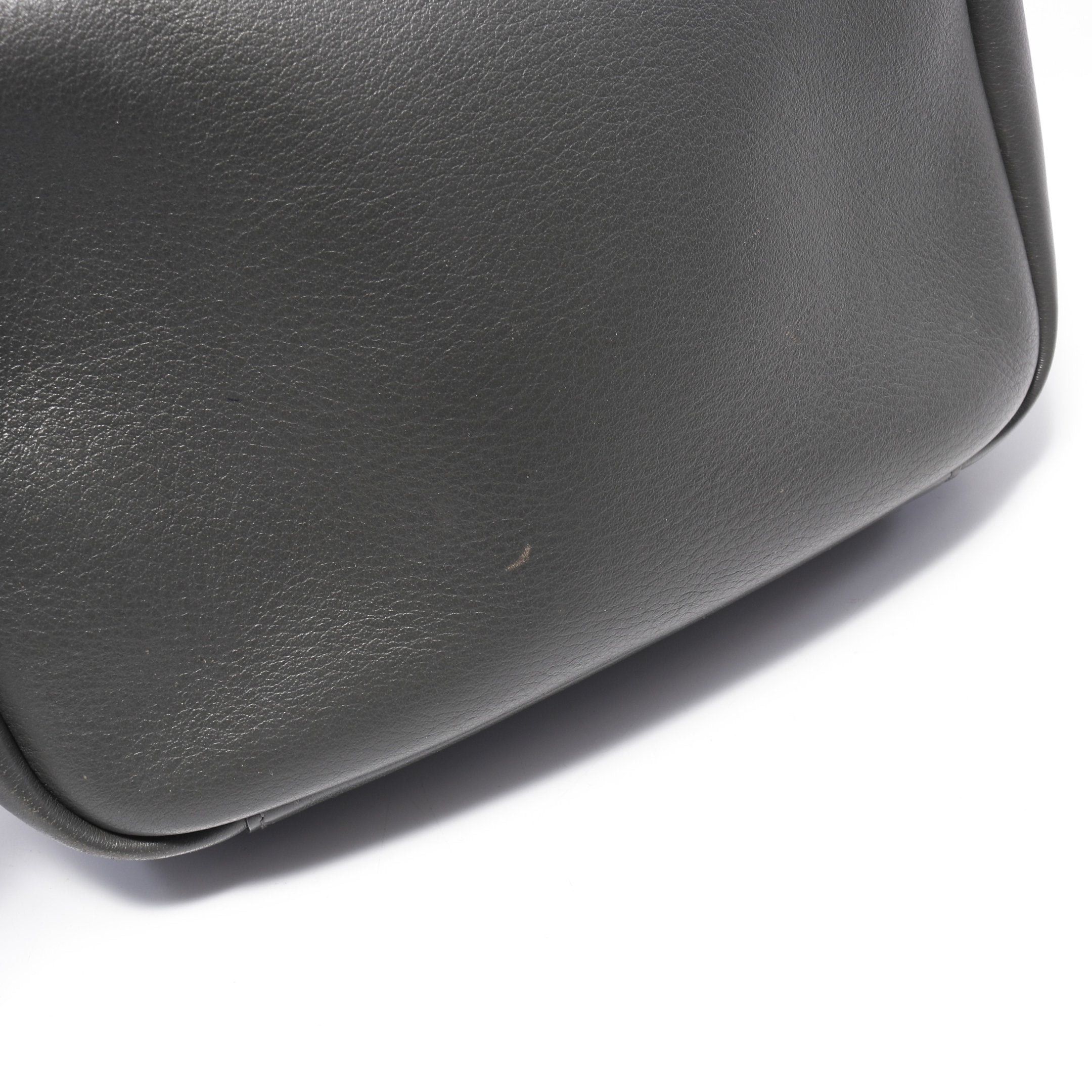 Balenciaga Balenciaga Everyday Camera Bag S Shoulder Leather Gray Size ONE SIZE - 7 Thumbnail