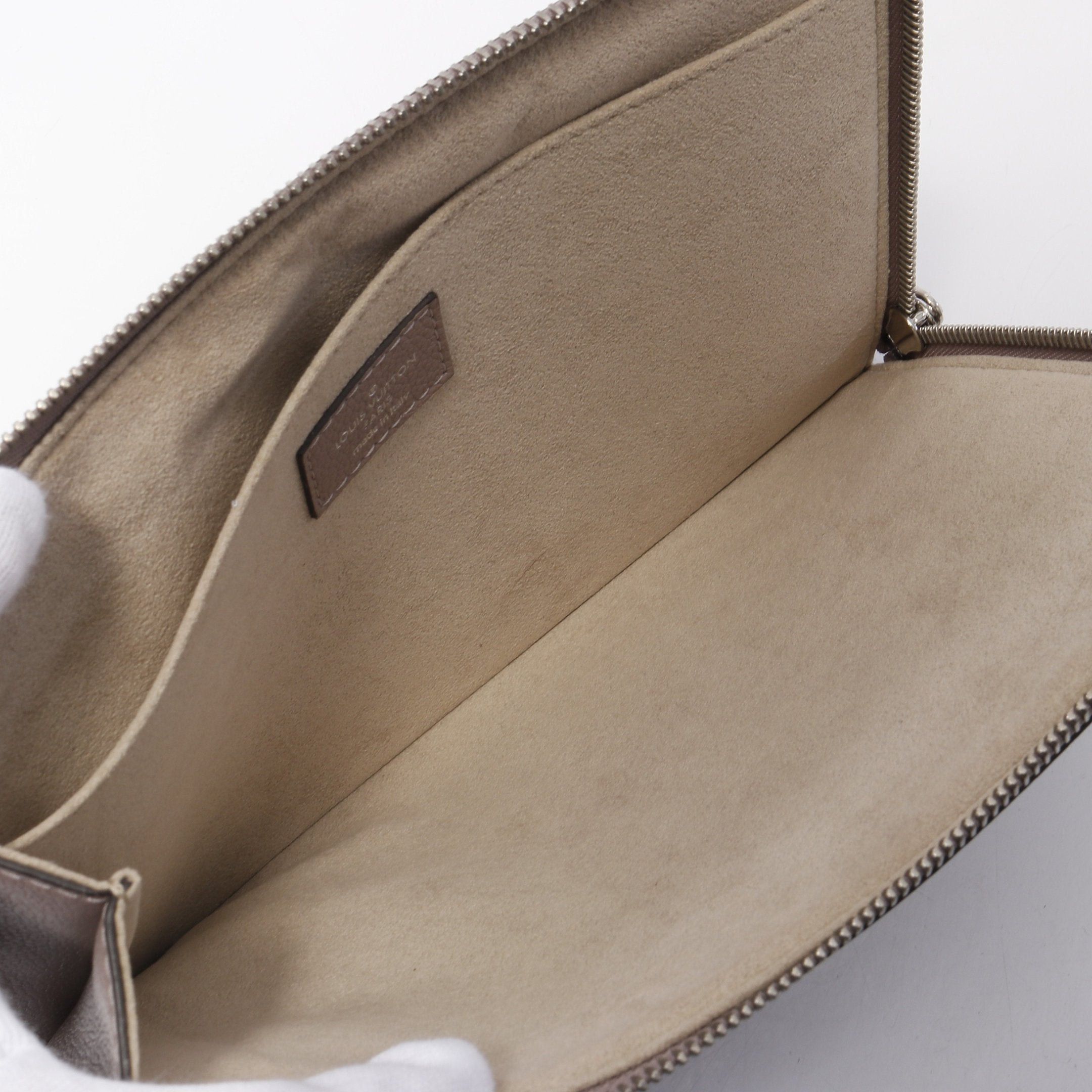 Louis Vuitton Louis Vuitton Pochette Jour Pm Taupe Clutch Bag Leather Gray Beige Size ONE SIZE - 3 Thumbnail
