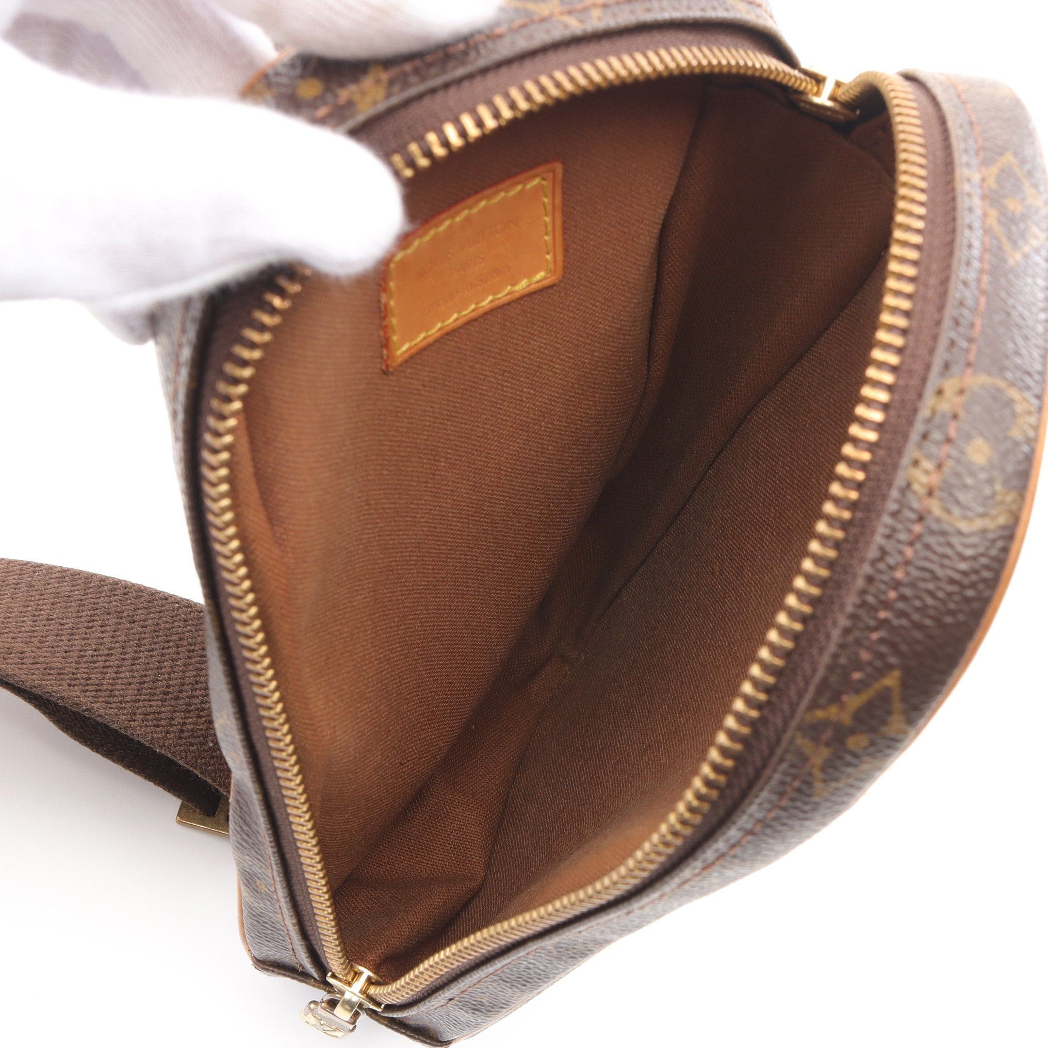 Louis Vuitton Louis Vuitton Pochette Ganju Monogram Body Bag Leather Brown Size ONE SIZE - 3 Thumbnail