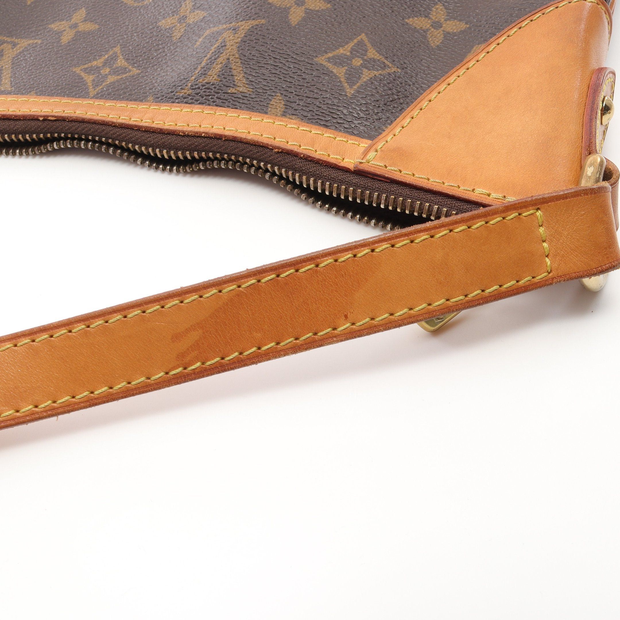 Louis Vuitton Louis Vuitton Odeon Mm Monogram Shoulder Bag Leather Brown Size ONE SIZE - 11 Thumbnail