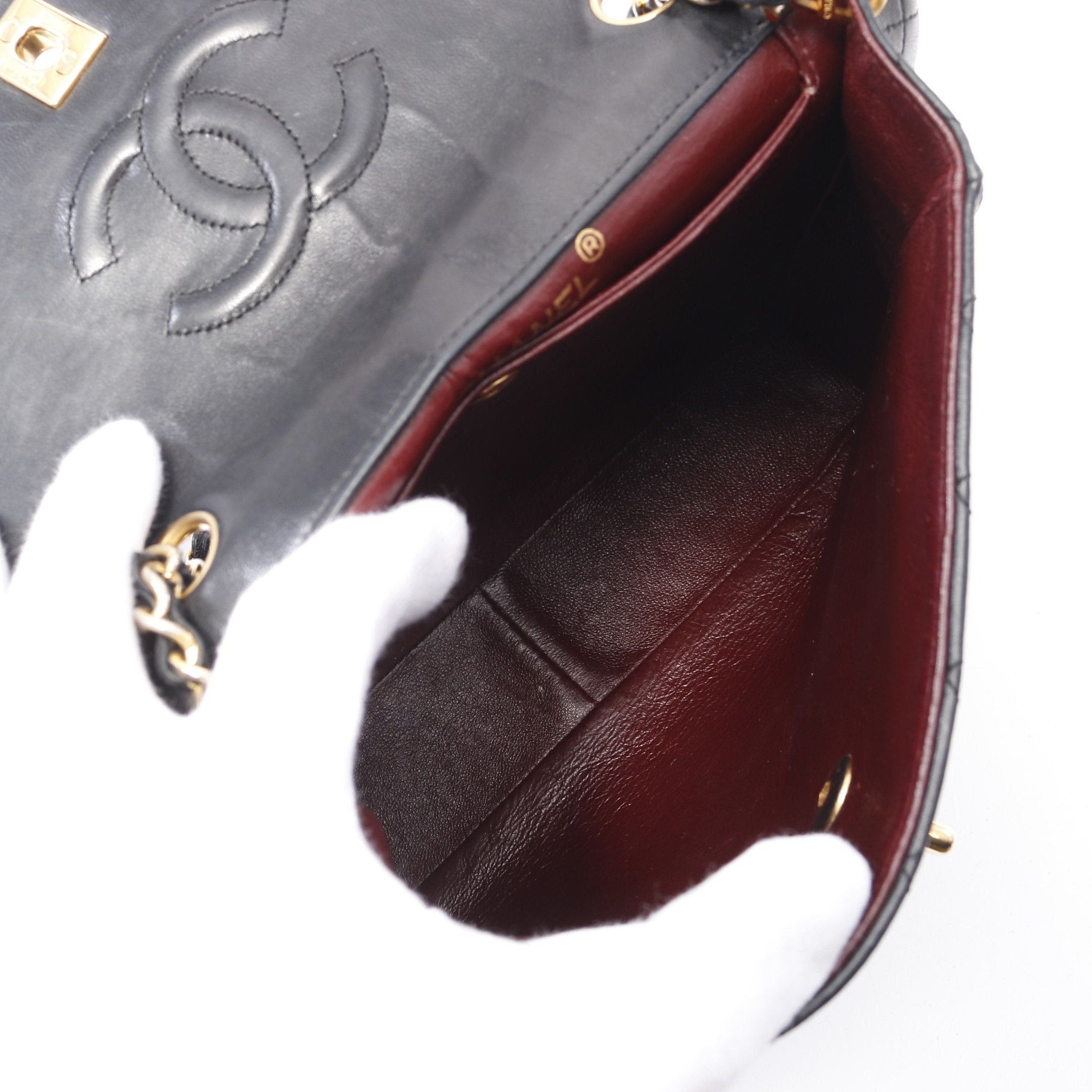 Chanel Chanel Matelasse Chain Shoulder Bag Lambskin Black Gold Hardware Size ONE SIZE - 3 Thumbnail