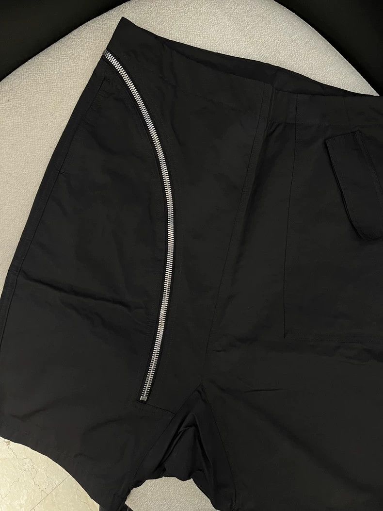Rick Owens Rick Owens Black Zippered Casual Shorts Size US 30 / EU 46 - 7 Thumbnail