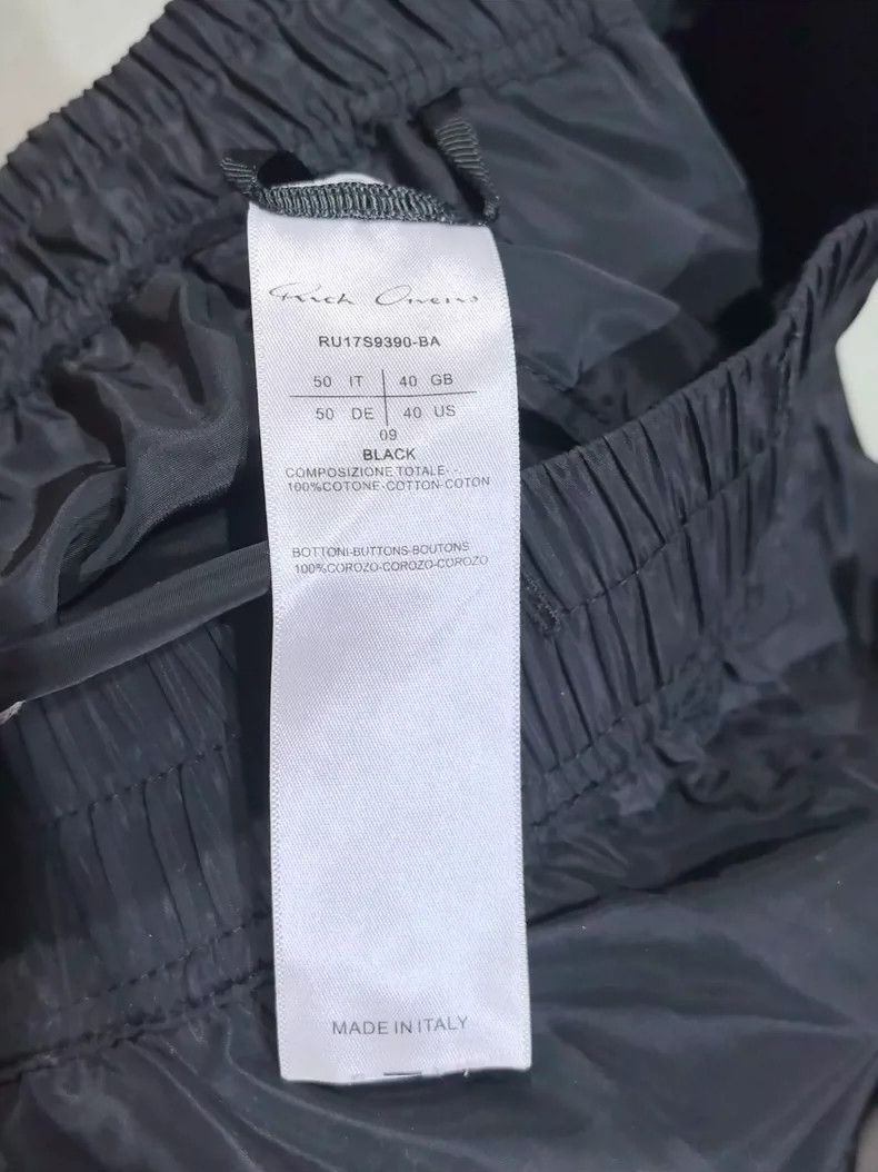 Rick Owens Rick Owens Black Shorts Size US 26 / EU 42 - 3 Thumbnail