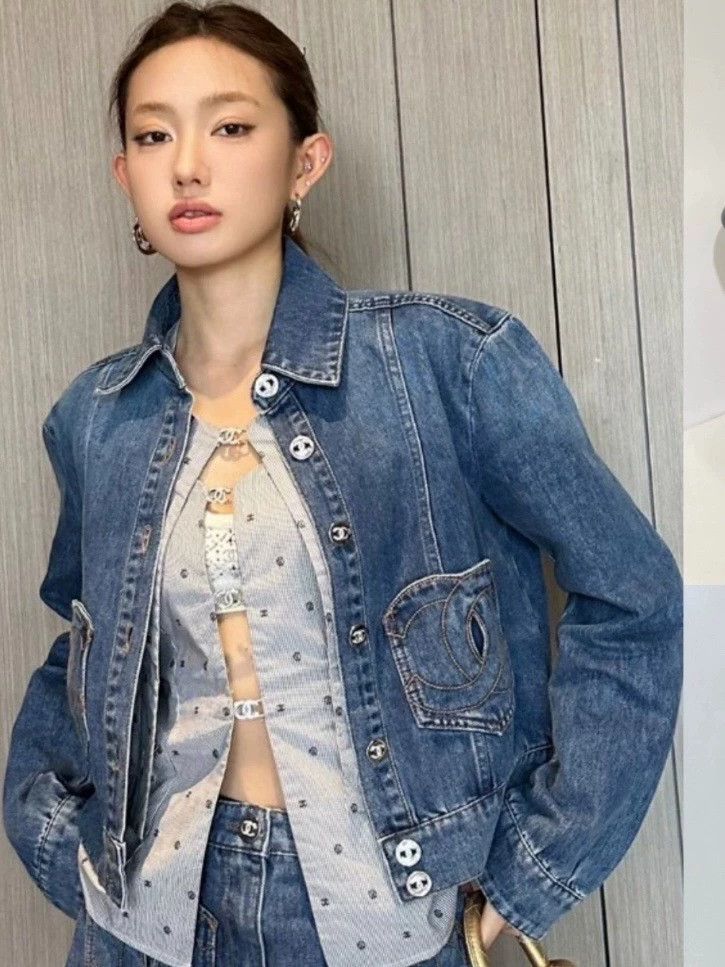 Chanel Chanel Denim Jacket with Button Front- DMC Size US M / EU 48-50 / 2 - 7 Thumbnail