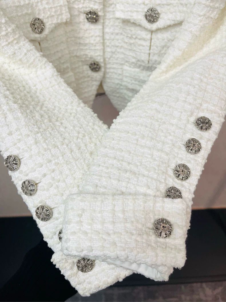 Chanel Chanel White Pocket Round Neck Jacket- DMC Size US M / EU 48-50 / 2 - 2 Thumbnail