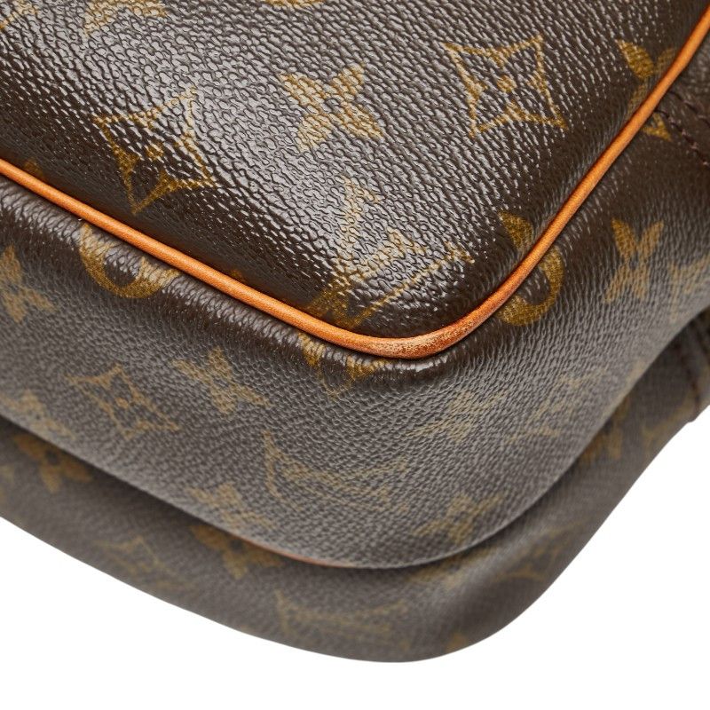 Louis Vuitton Louis Vuitton Louis Vuitton Reporter PM Monogram Shoulder Bag Canvas Crossbody Bag M45254 Size ONE SIZE - 7 Thumbnail