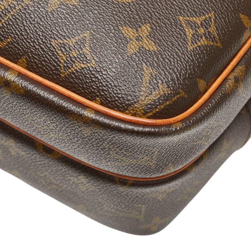 Louis Vuitton Louis Vuitton Louis Vuitton Reporter PM Monogram Shoulder Bag Canvas Crossbody Bag M45254 Size ONE SIZE - 6 Thumbnail