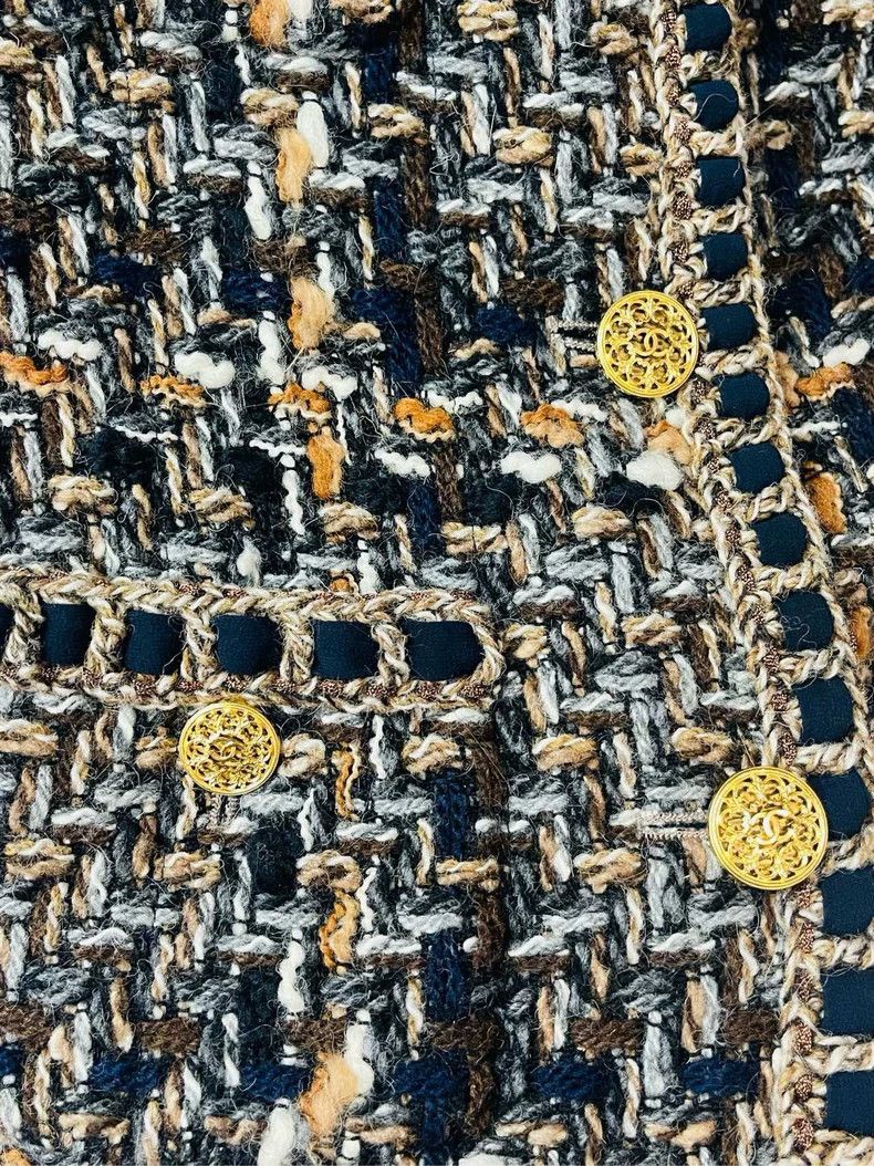 Chanel Chanel Brown Tweed Jacket from 16 Roma Collection- DMC Size US M / EU 48-50 / 2 - 4 Thumbnail
