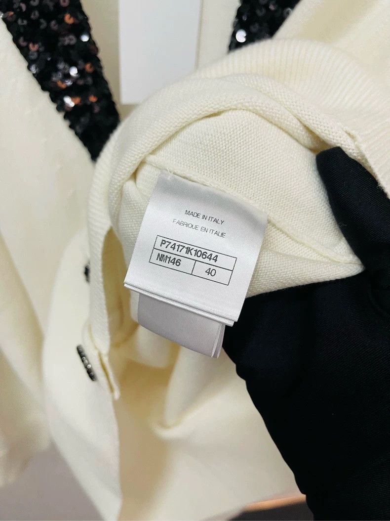 Chanel Chanel Black and White Cashmere Cardigan- DMC Size US M / EU 48-50 / 2 - 5 Thumbnail