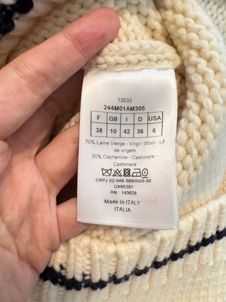 Dior Dior Knitted Jacket with Horn Buttons- DMC Size US M / EU 48-50 / 2 - 5 Thumbnail