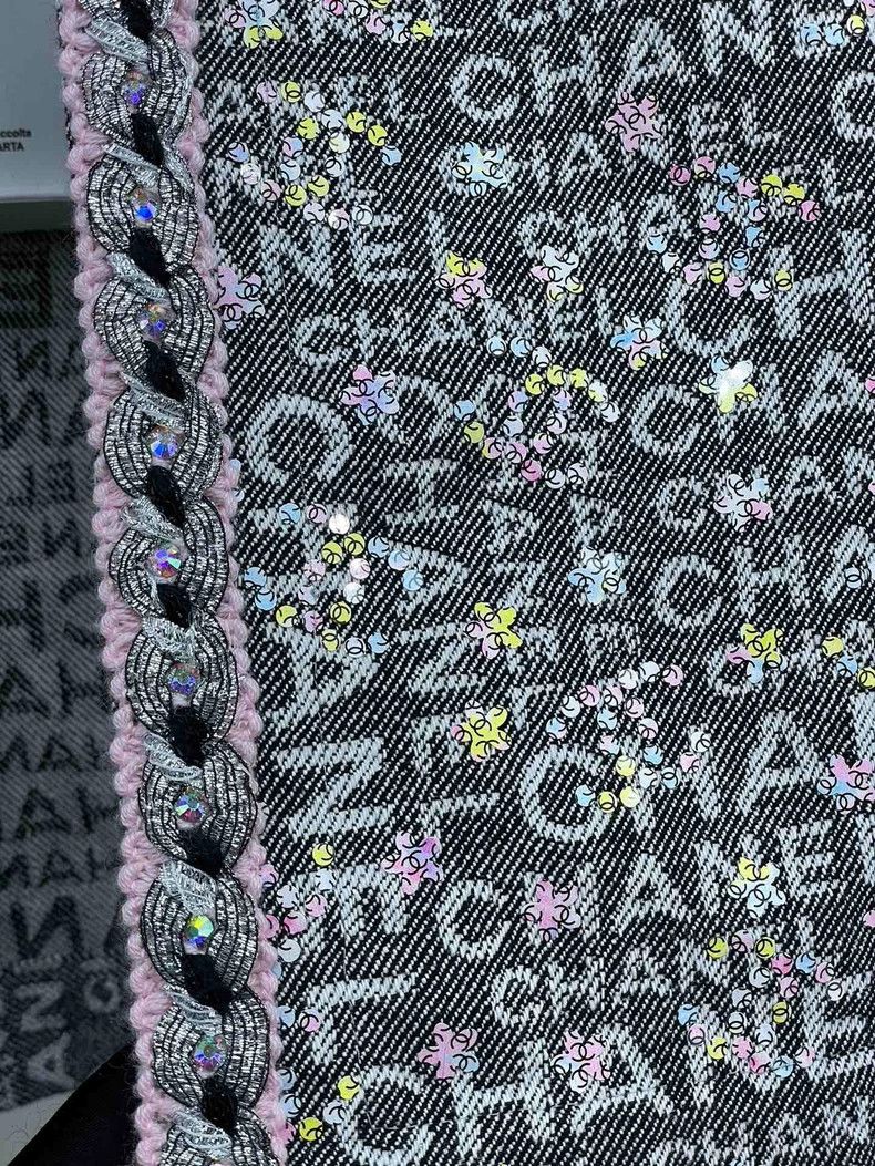 Chanel Chanel Colorful Sequin Denim Vest- DMC Size US XS / EU 42 / 0 - 5 Thumbnail