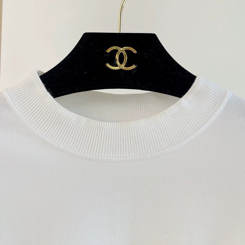 Dior Dior Kenny Short Sleeve T-Shirt with Beads- DMC Size US XS / EU 42 / 0 - 5 Thumbnail