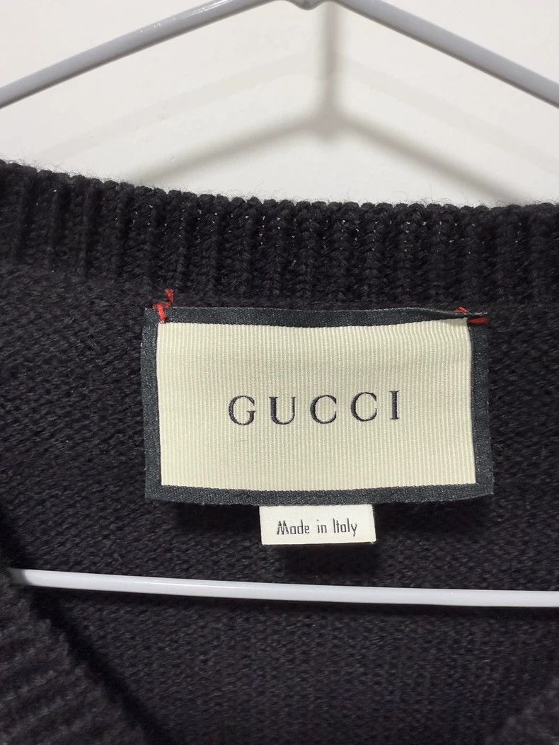 Gucci Gucci Bee V-Neck Sweater Size L- DMC Size US L / EU 52-54 / 3 - 3 Thumbnail