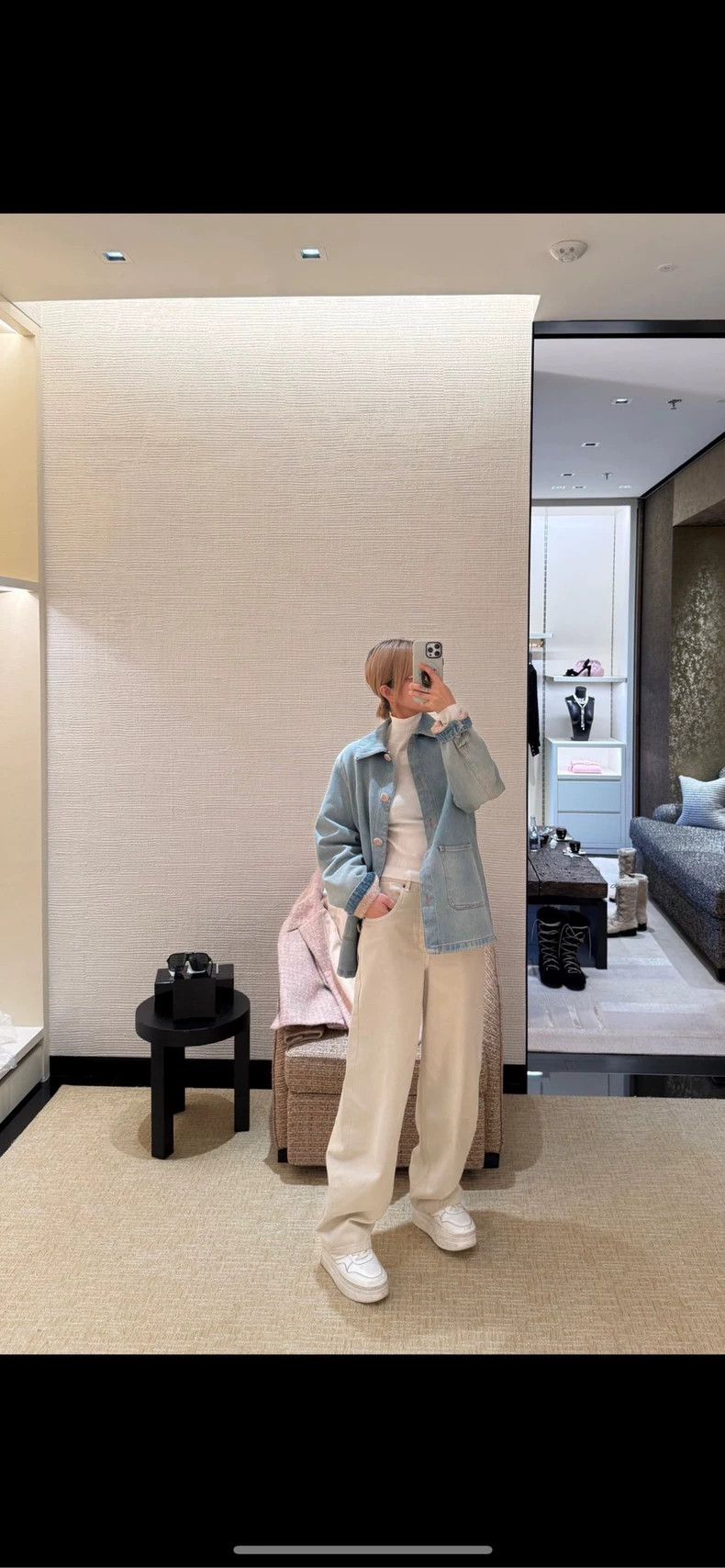 Chanel Chanel Light Blue Denim Jacket with Buttons- DMC Size US M / EU 48-50 / 2 - 8 Thumbnail