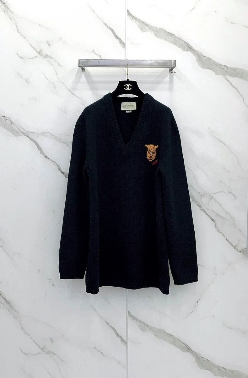 Gucci Gucci Leopard Embroidered V-Neck Sweater- DMC Size US S / EU 44-46 / 1 - 3 Thumbnail