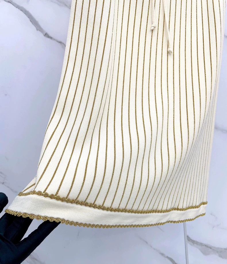 Gucci Gucci Gold Trim Wool Midi Skirt- DMC Size US 33 - 5 Thumbnail