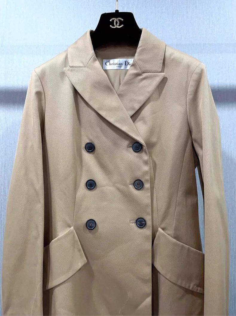 Dior Dior Beige Double-Breasted Tailored Blazer- DMC Size US M / EU 48-50 / 2 - 4 Thumbnail